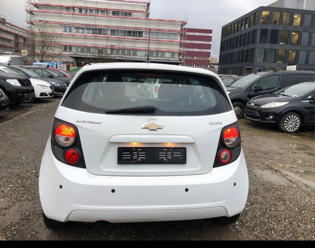 CHEVROLET Aveo 1.4 LT Automatic-image-6