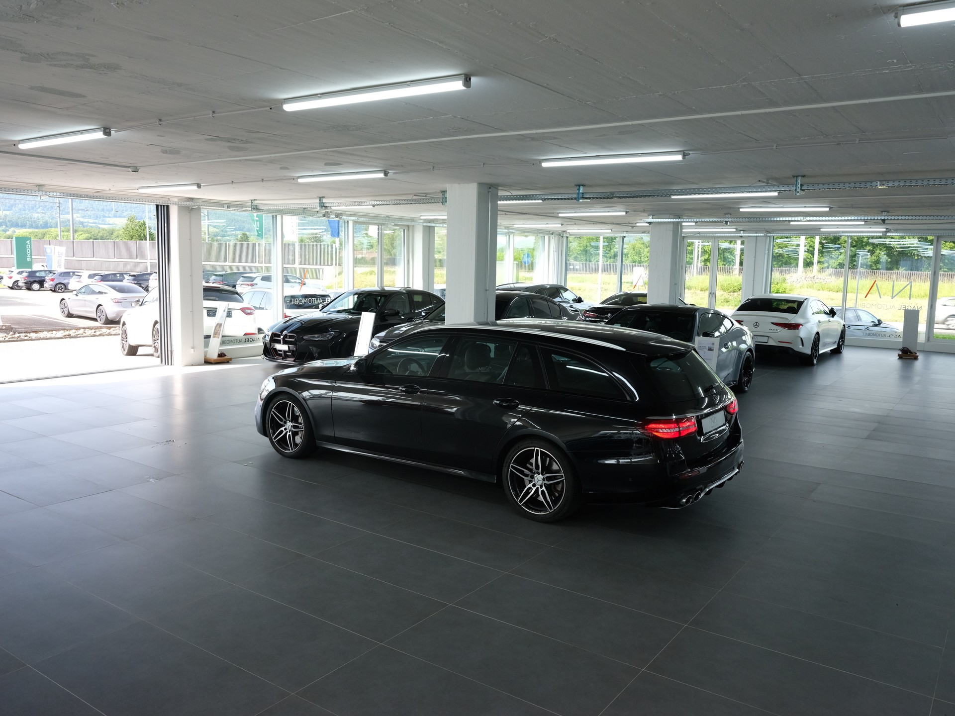 MERCEDES-BENZ E 53 AMG 4Matic 9G-Tronic *Edition One* *Memory Packet* *Panorama*-image-17