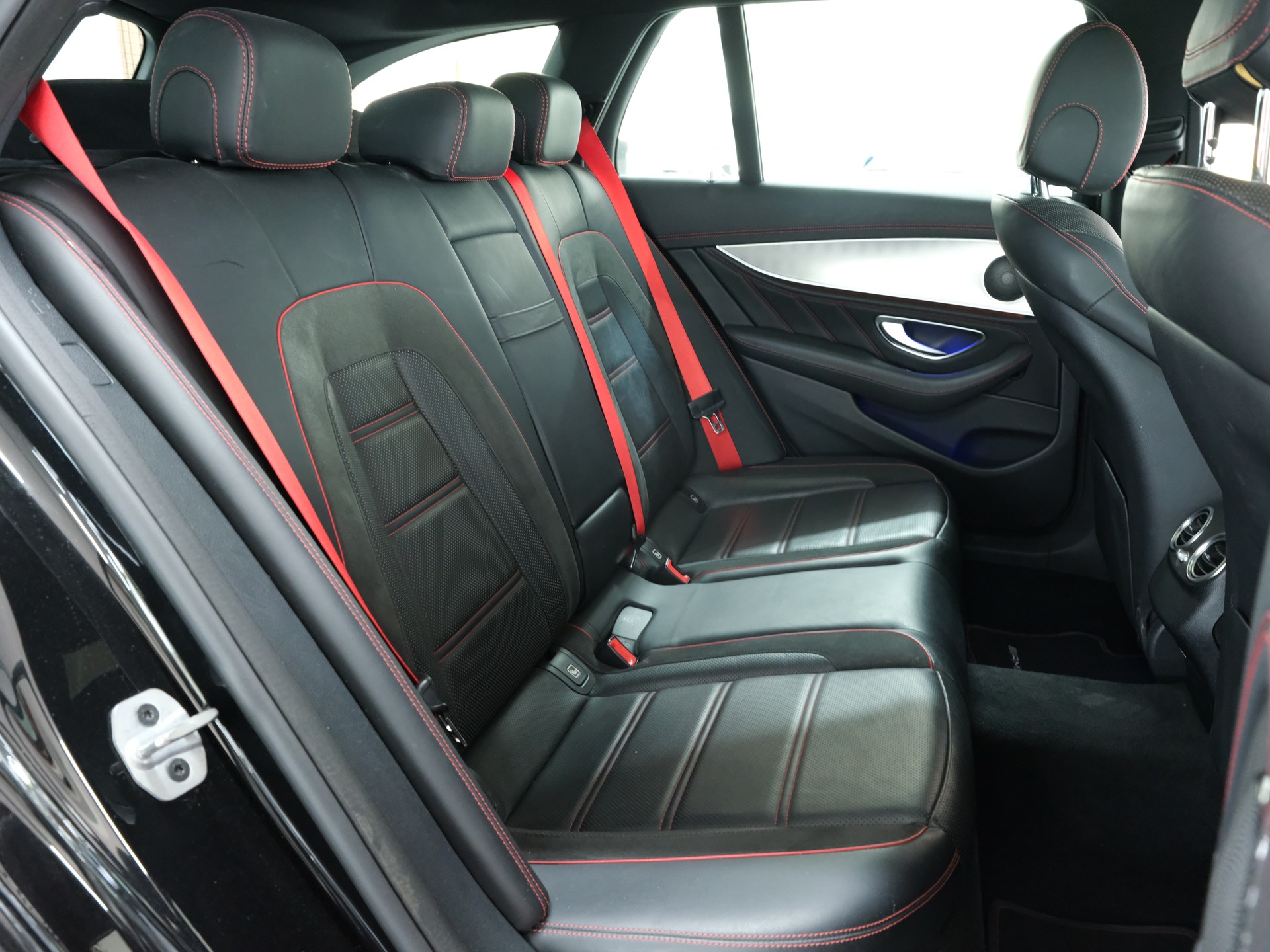 MERCEDES-BENZ E 53 AMG 4Matic 9G-Tronic *Edition One* *Memory Packet* *Panorama*-image-28