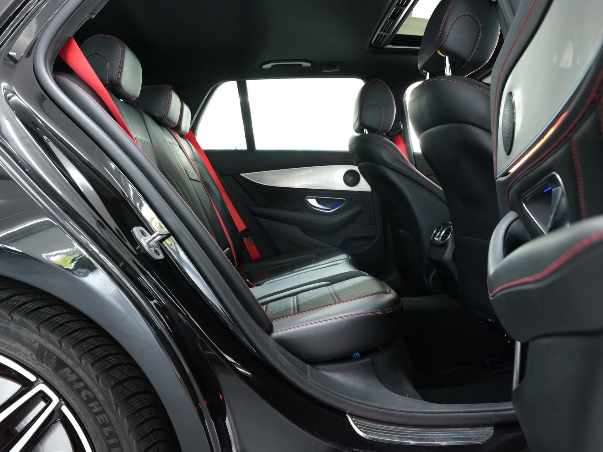 MERCEDES-BENZ E 53 AMG 4Matic 9G-Tronic *Edition One* *Memory Packet* *Panorama*-image-27