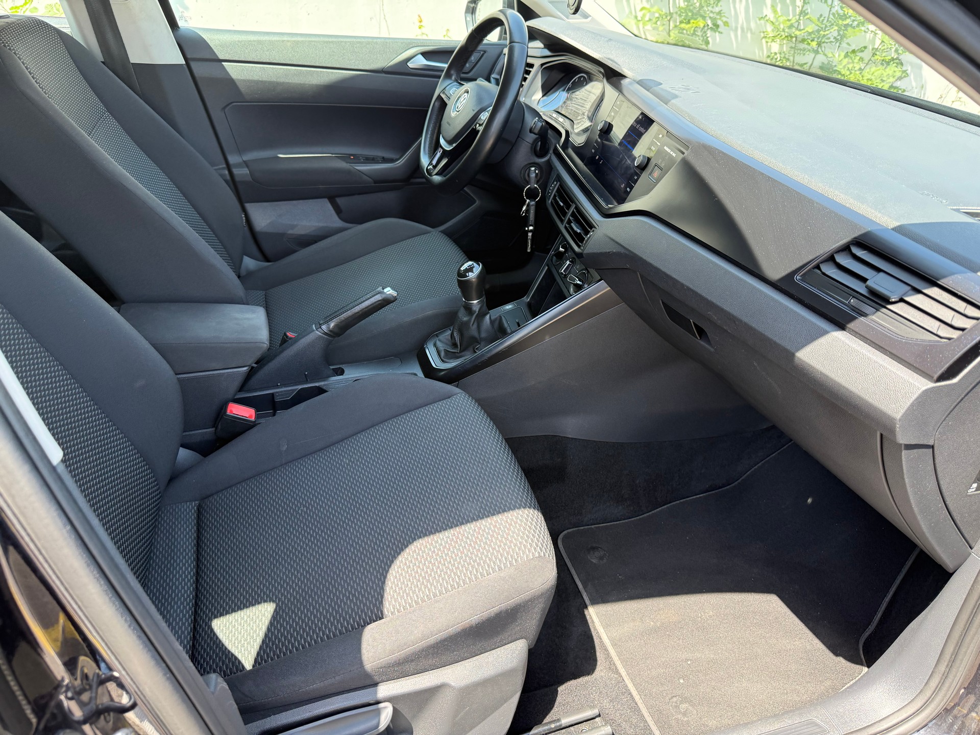 VW Polo 1.0 TSI BMT Comfortline-image-8