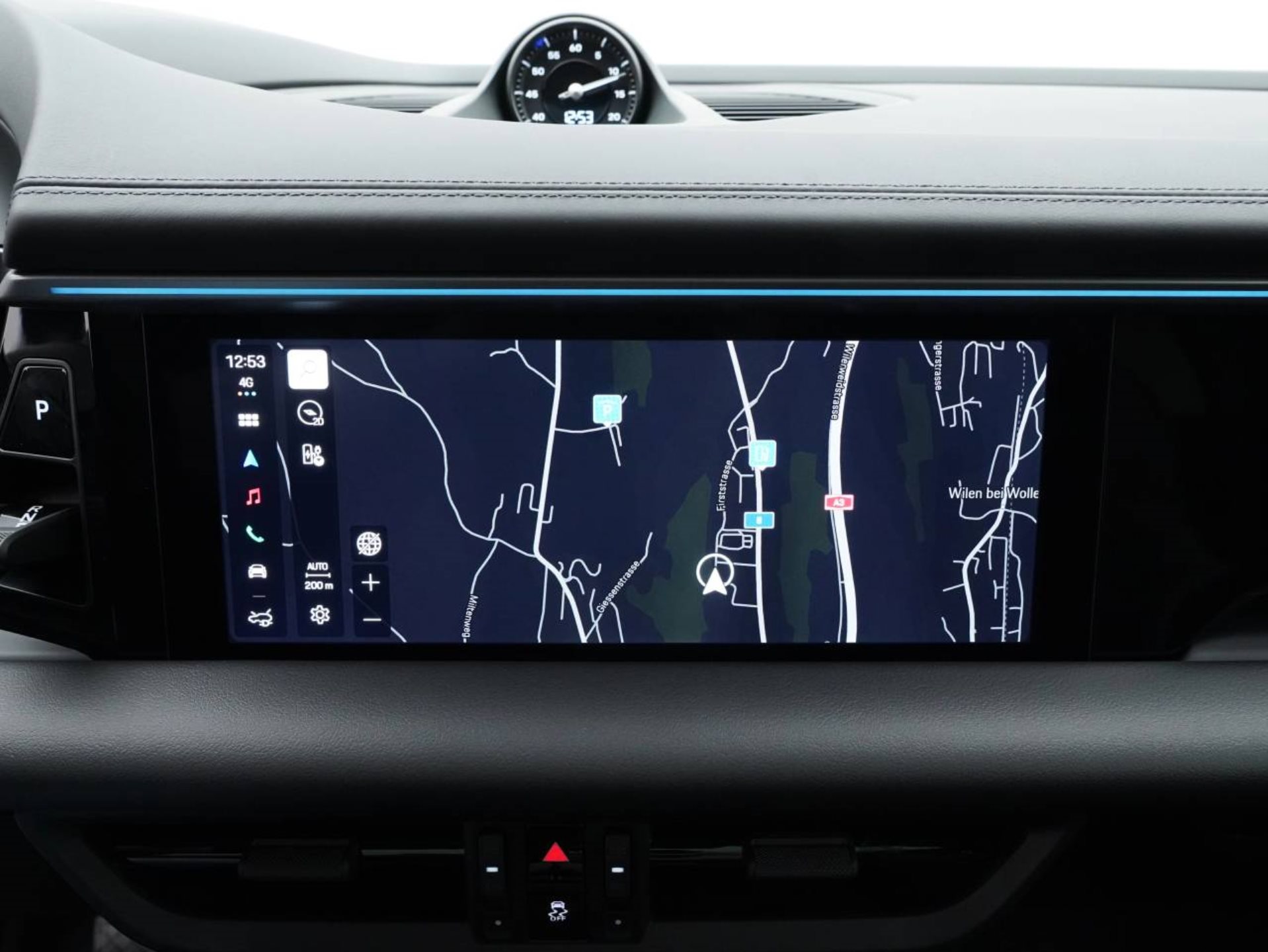 PORSCHE Macan 4-image-18