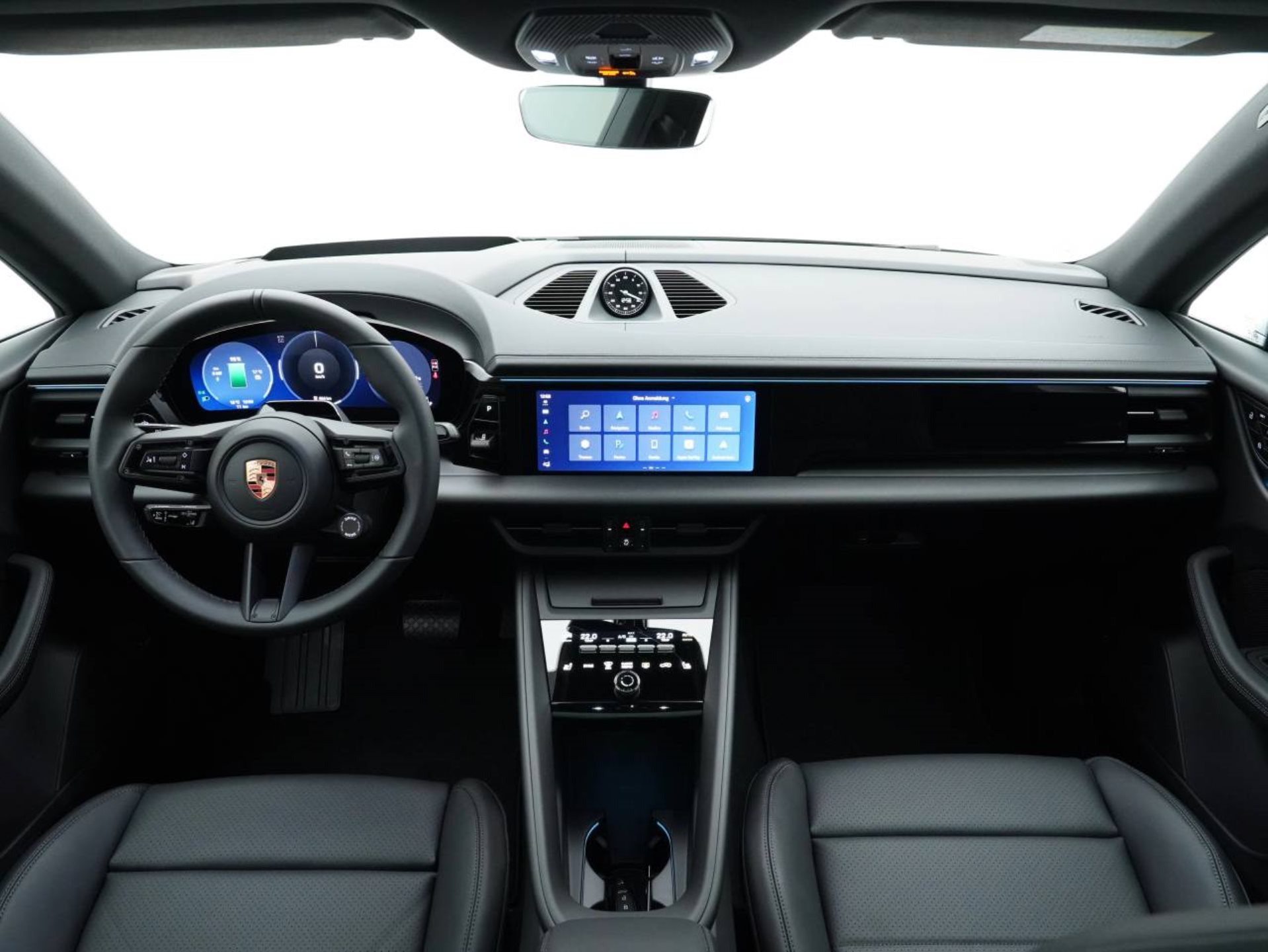 PORSCHE Macan 4-image-14