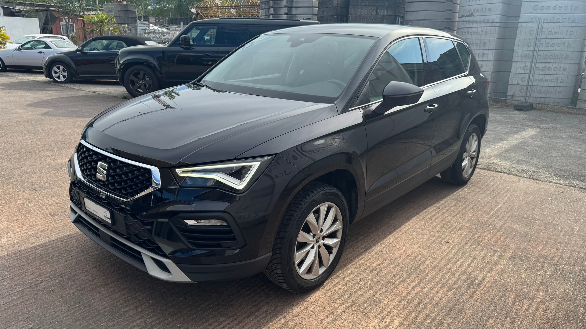 SEAT Ateca 1.5 TSI EVO DSG Style-showroom-element-3