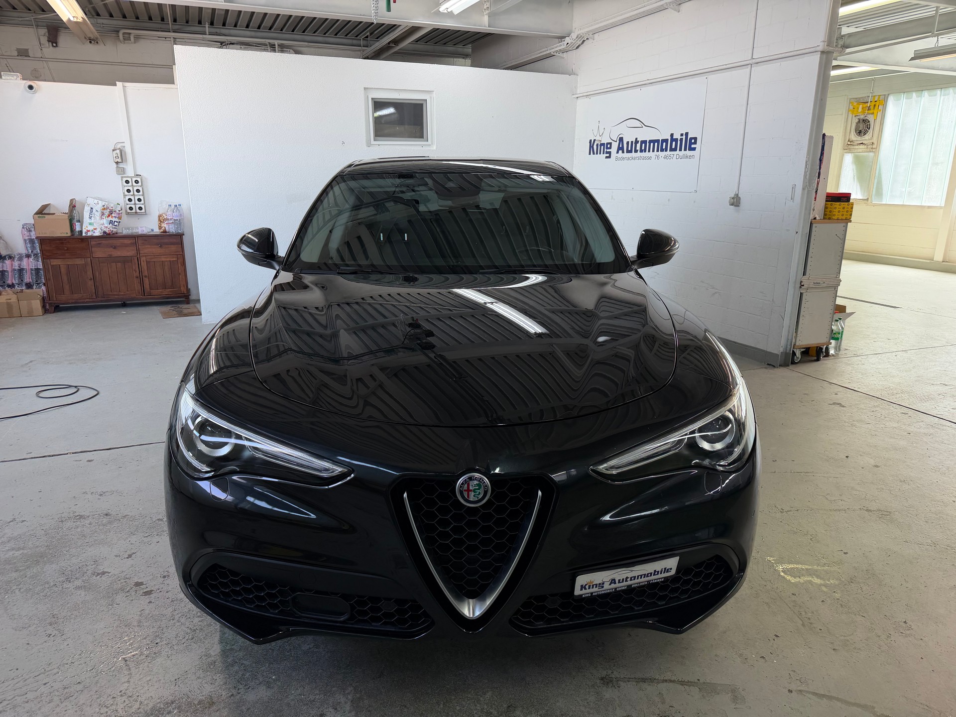 ALFA ROMEO Stelvio 2.0 First Edition Q4 Automatic | CH-Auto | Navi | Leder-showroom-element-2