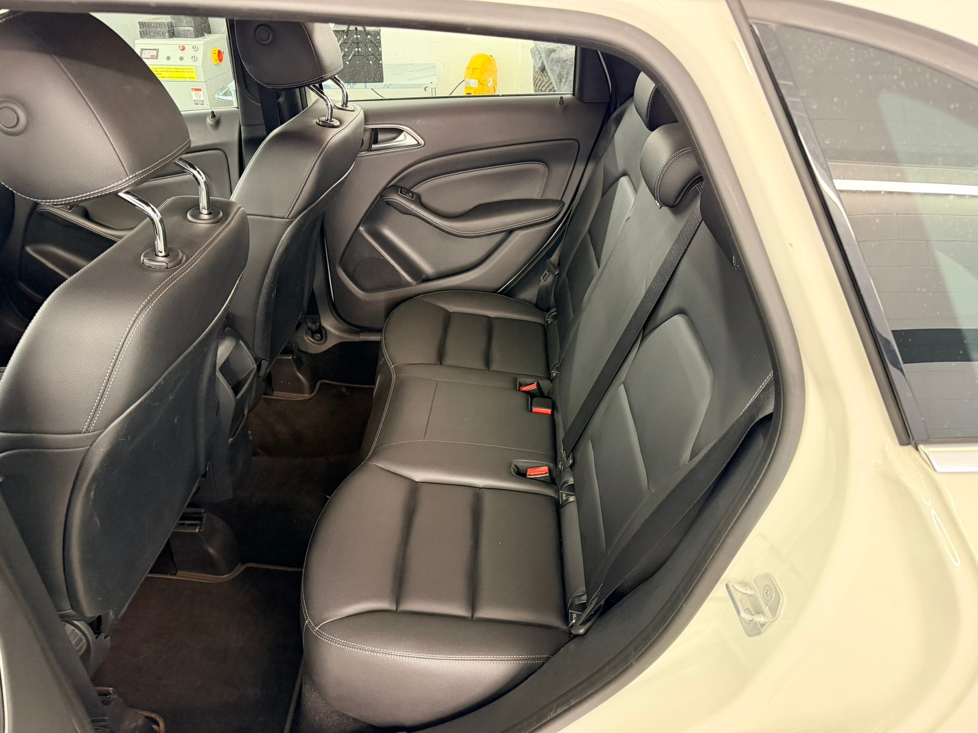 MERCEDES-BENZ B 220 CDI Style 4Matic 7G-DCT-image-7