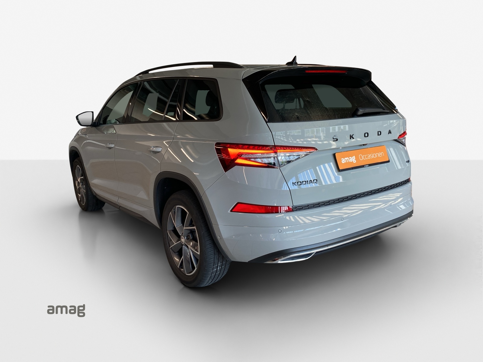 SKODA Kodiaq 2.0 TSI 4x4 SportLine-showroom-element-2