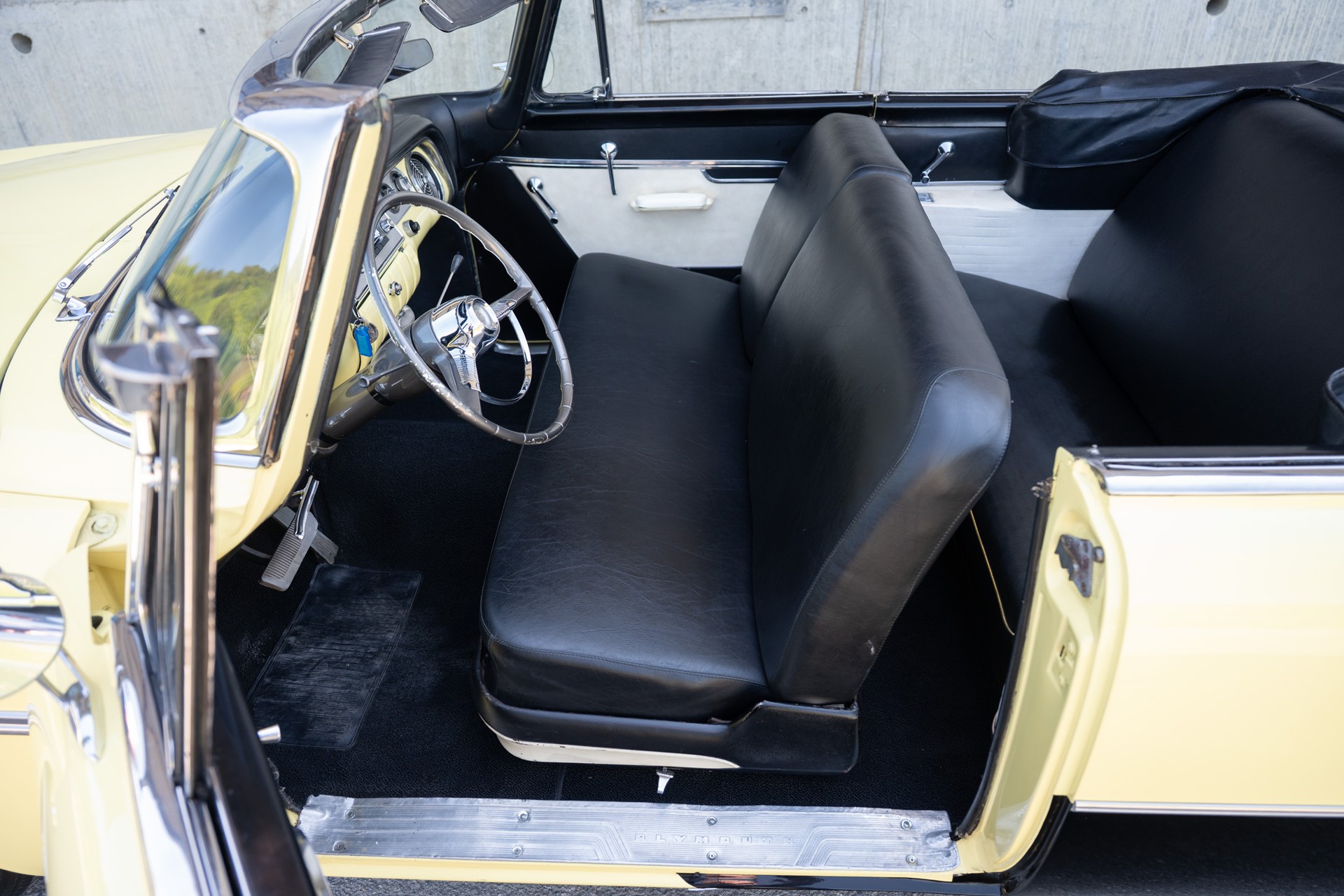 PLYMOUTH Belvedere Convertible-image-10
