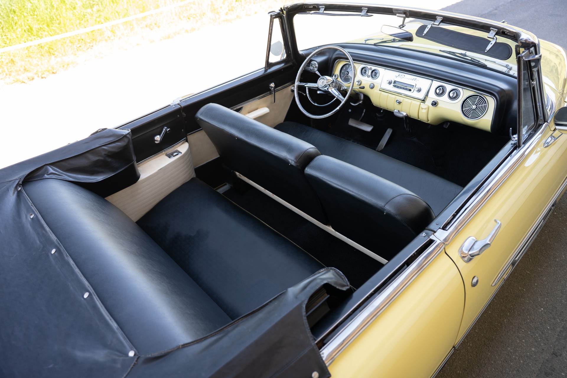 PLYMOUTH Belvedere Convertible-image-11
