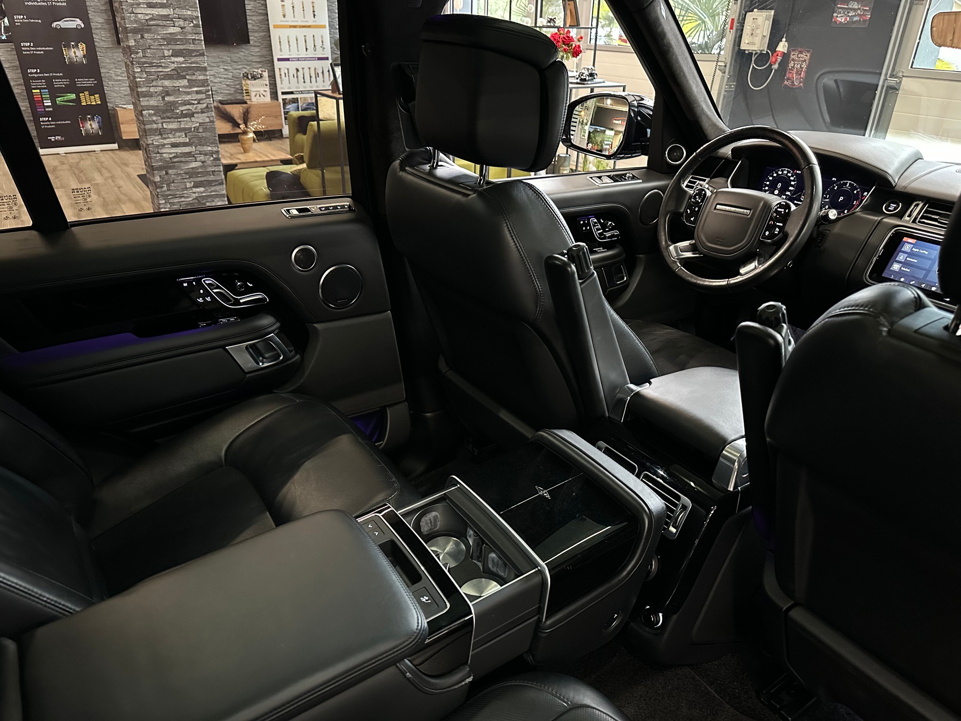 LAND ROVER Range Rover 4.4 SDV8 Autobiography Automatic-image-14