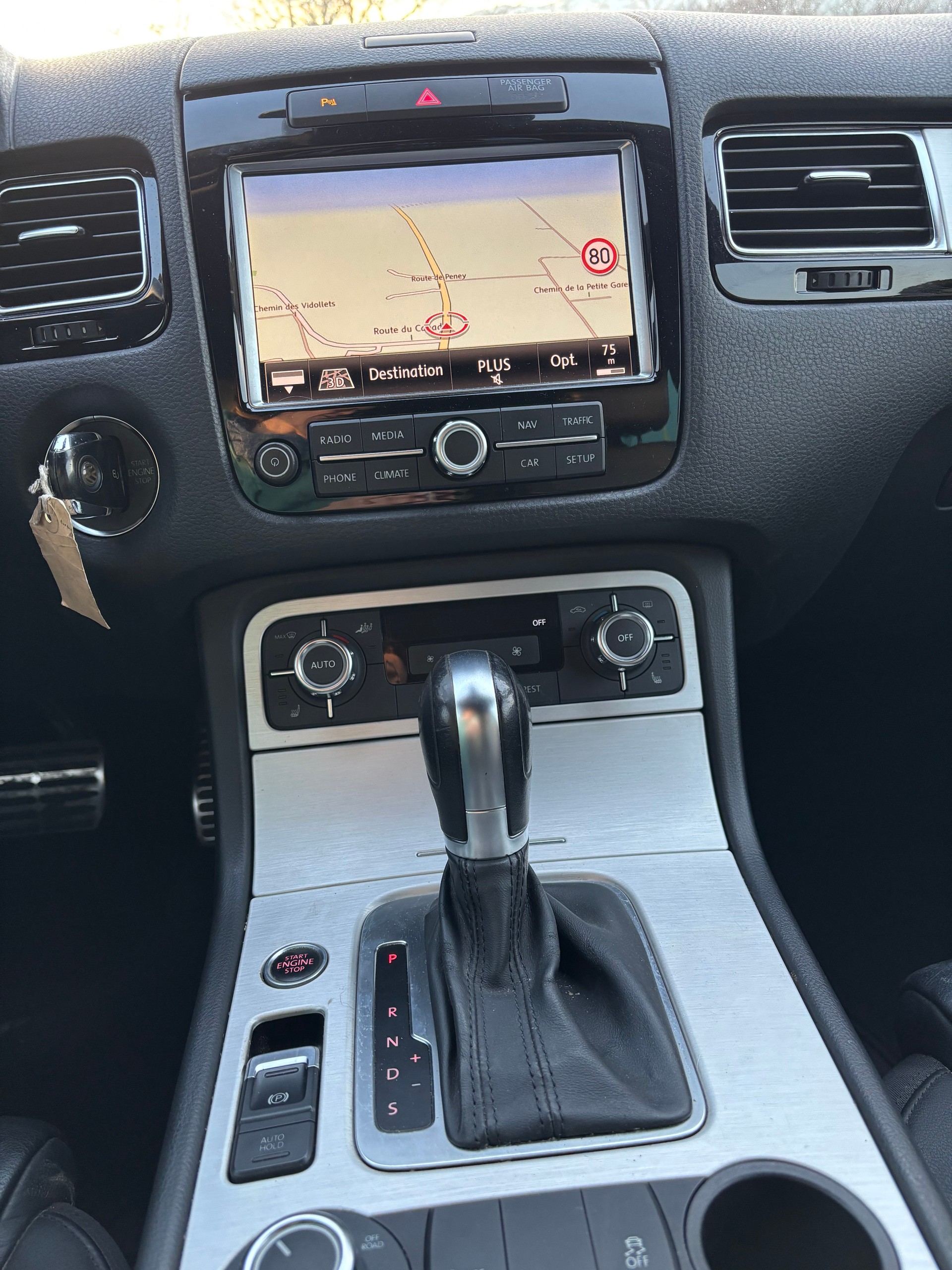 VW Touareg 3.0 TSI Hybrid Tiptronic-image-7