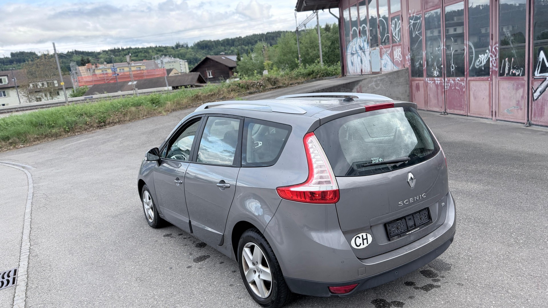 RENAULT Grand Scénic 1.2 16V Turbo Dynamique-image-11