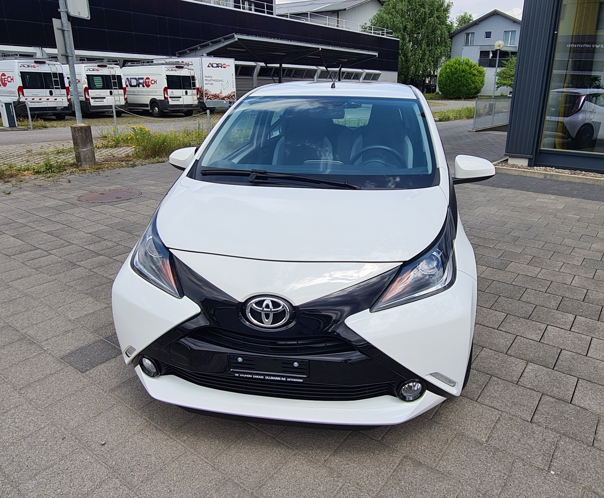 TOYOTA Aygo 1.0 VVT-i x-play