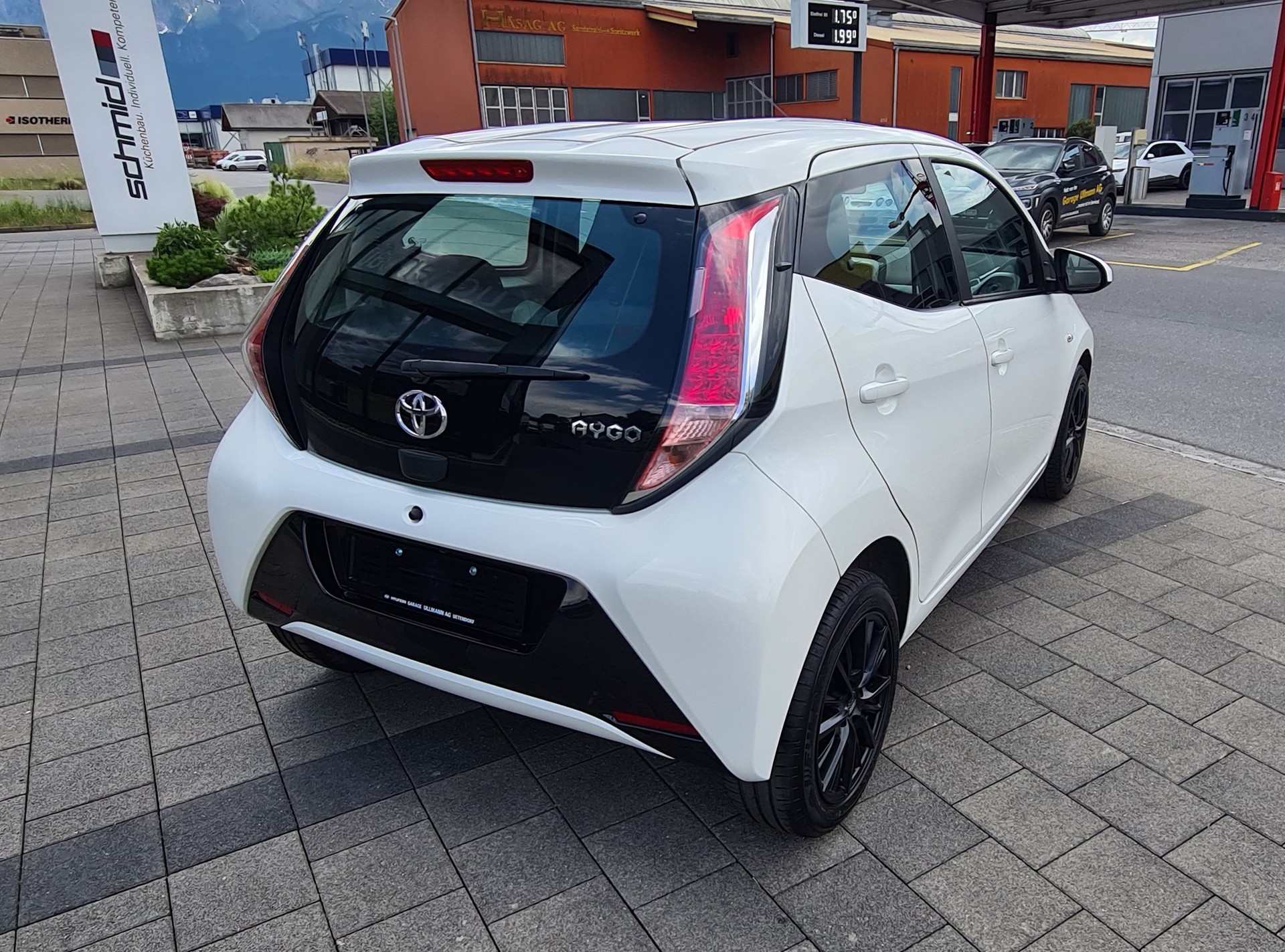 TOYOTA Aygo 1.0 VVT-i x-play-image-4