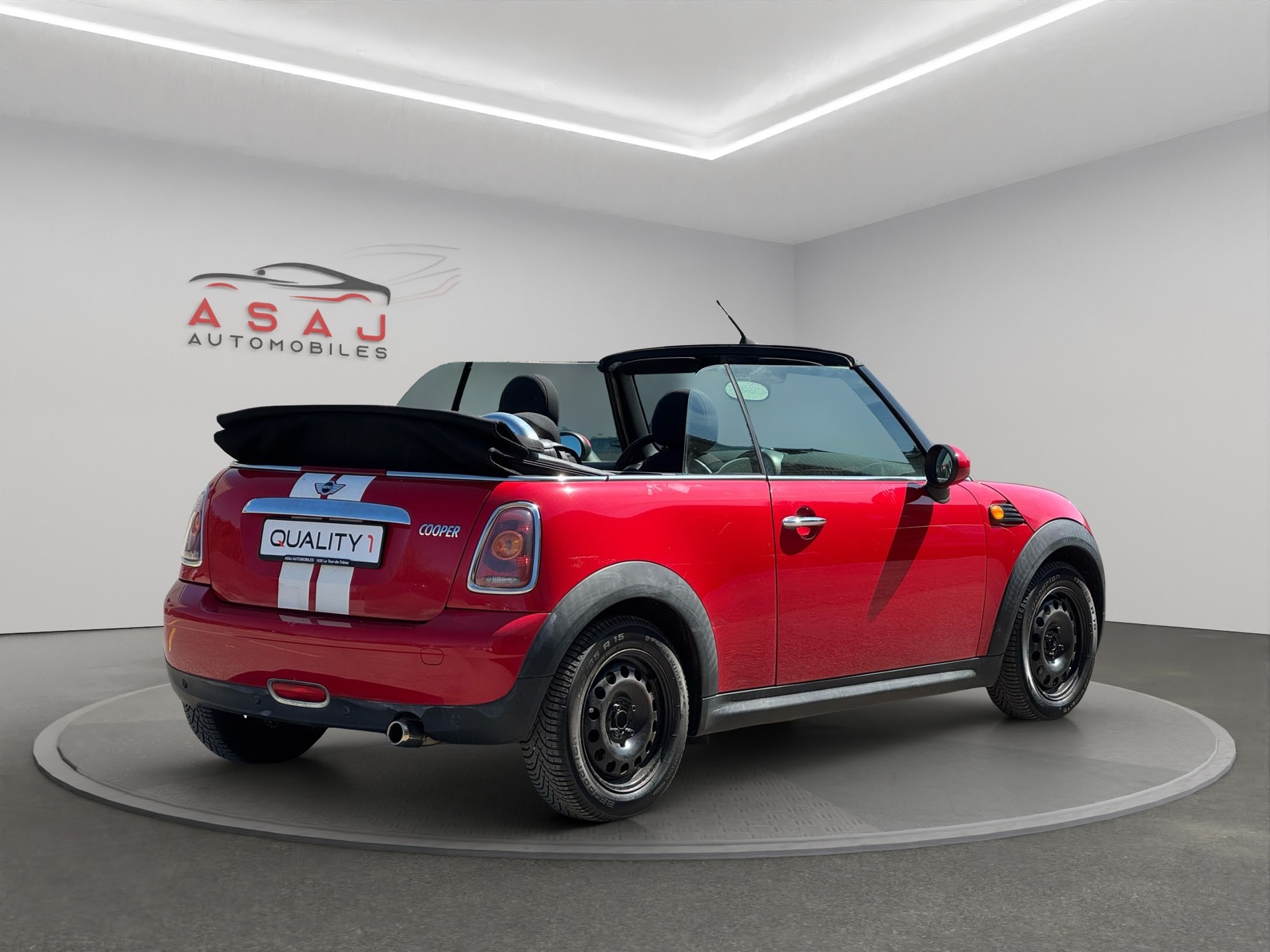MINI Cooper Cabriolet-image-6