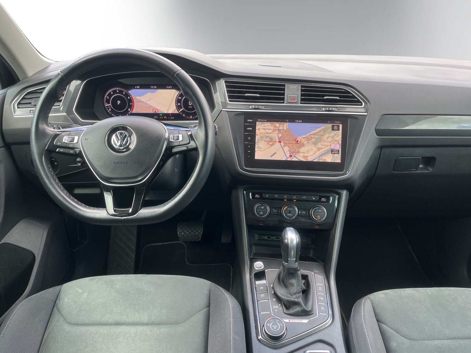 VW Tiguan 2.0TSI Highline 4Motion DSG-image-11