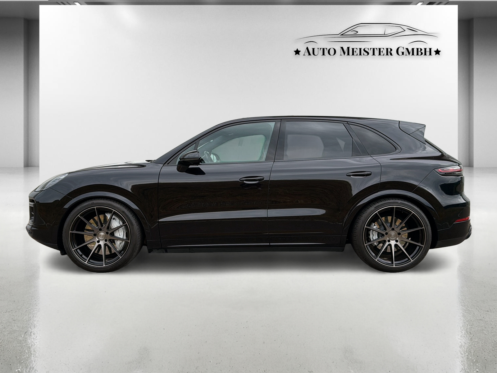 PORSCHE Cayenne Turbo-image-1