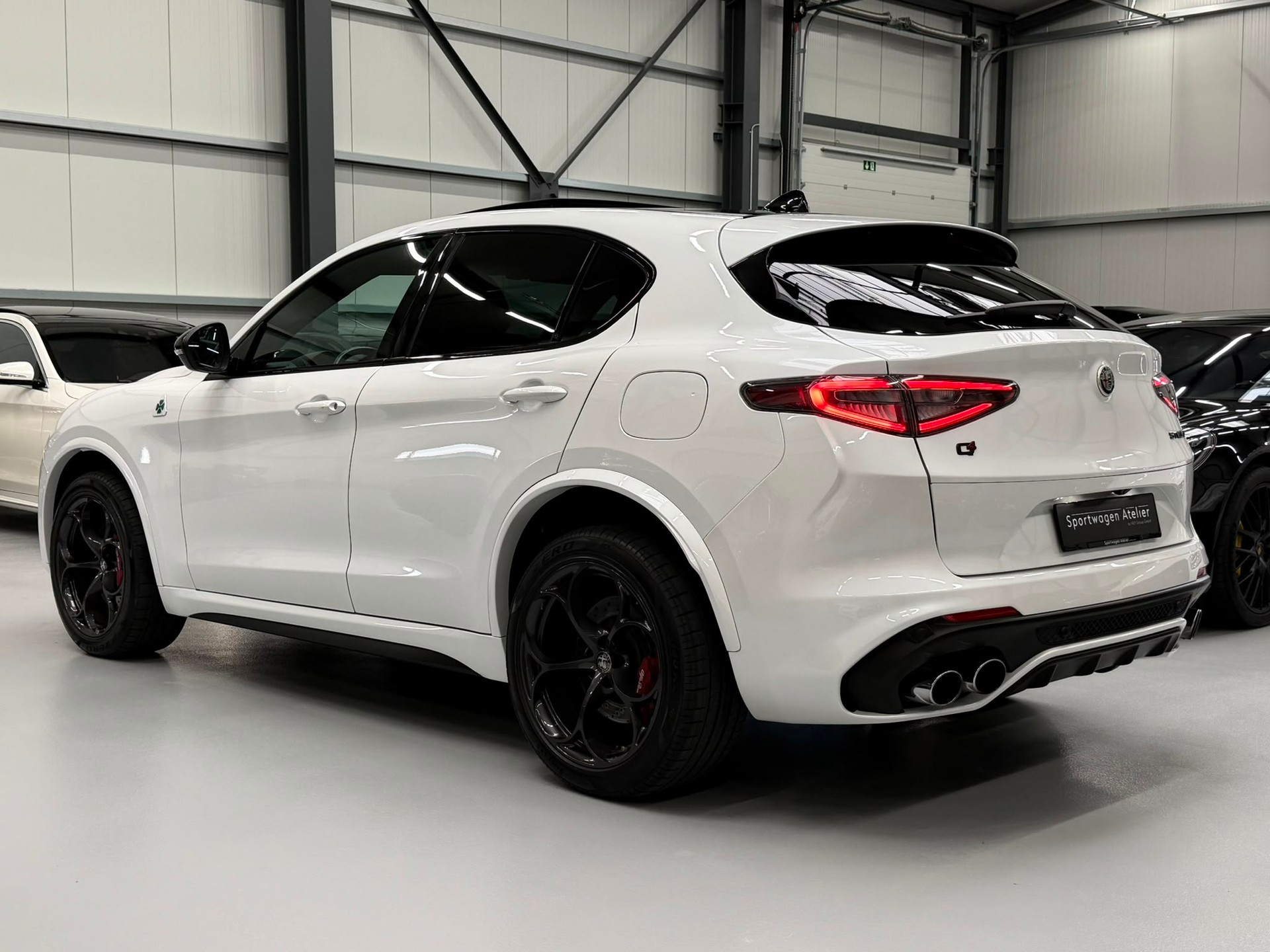 ALFA ROMEO Stelvio 2.9 V6 Quadrifoglio Q4 Automatic-image-5