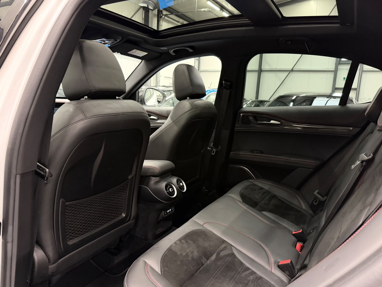 ALFA ROMEO Stelvio 2.9 V6 Quadrifoglio Q4 Automatic-image-25