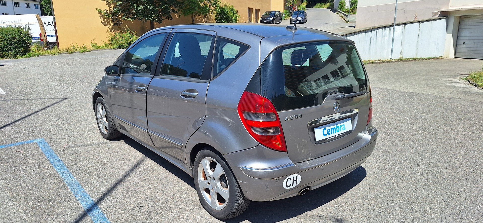 MERCEDES-BENZ A 200 Avantgarde-showroom-element-3