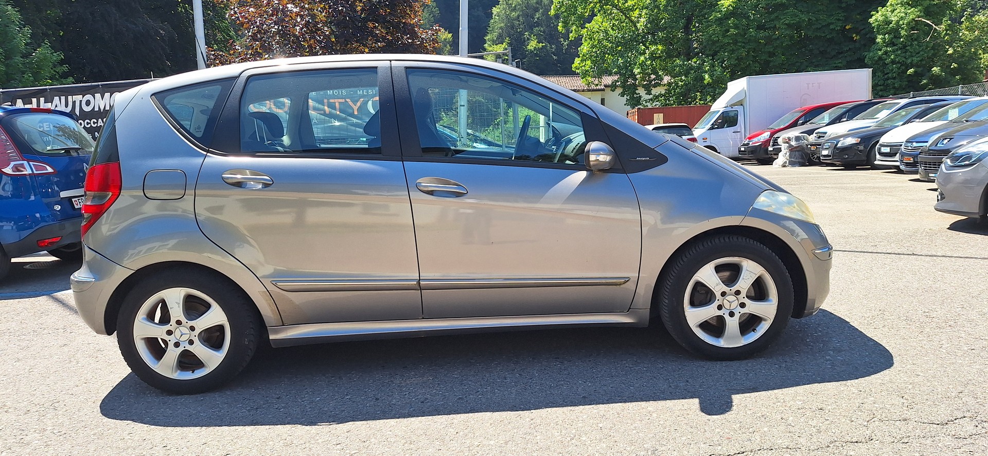 MERCEDES-BENZ A 200 Avantgarde-image-6