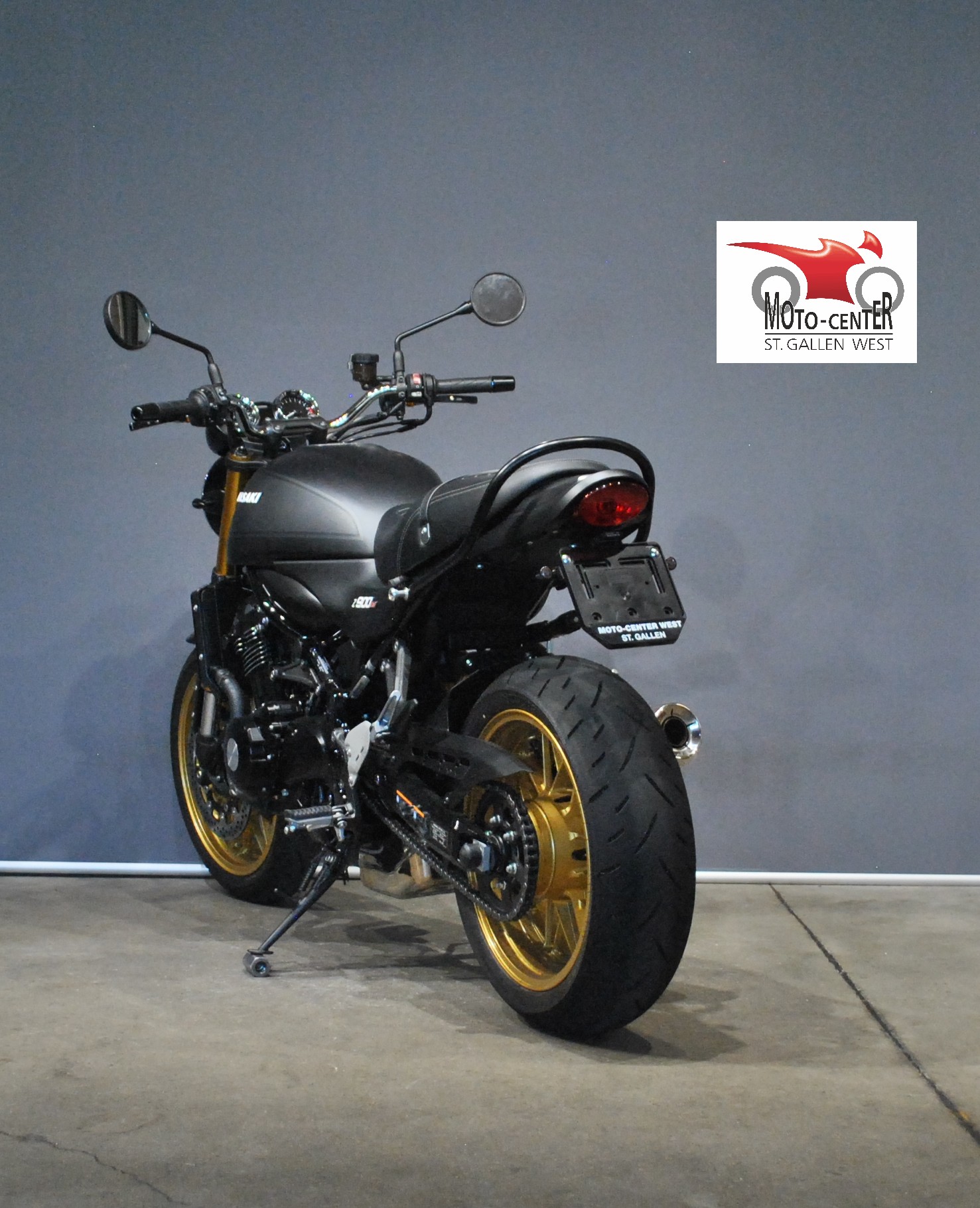 KAWASAKI Z 900 RS-showroom-element-3