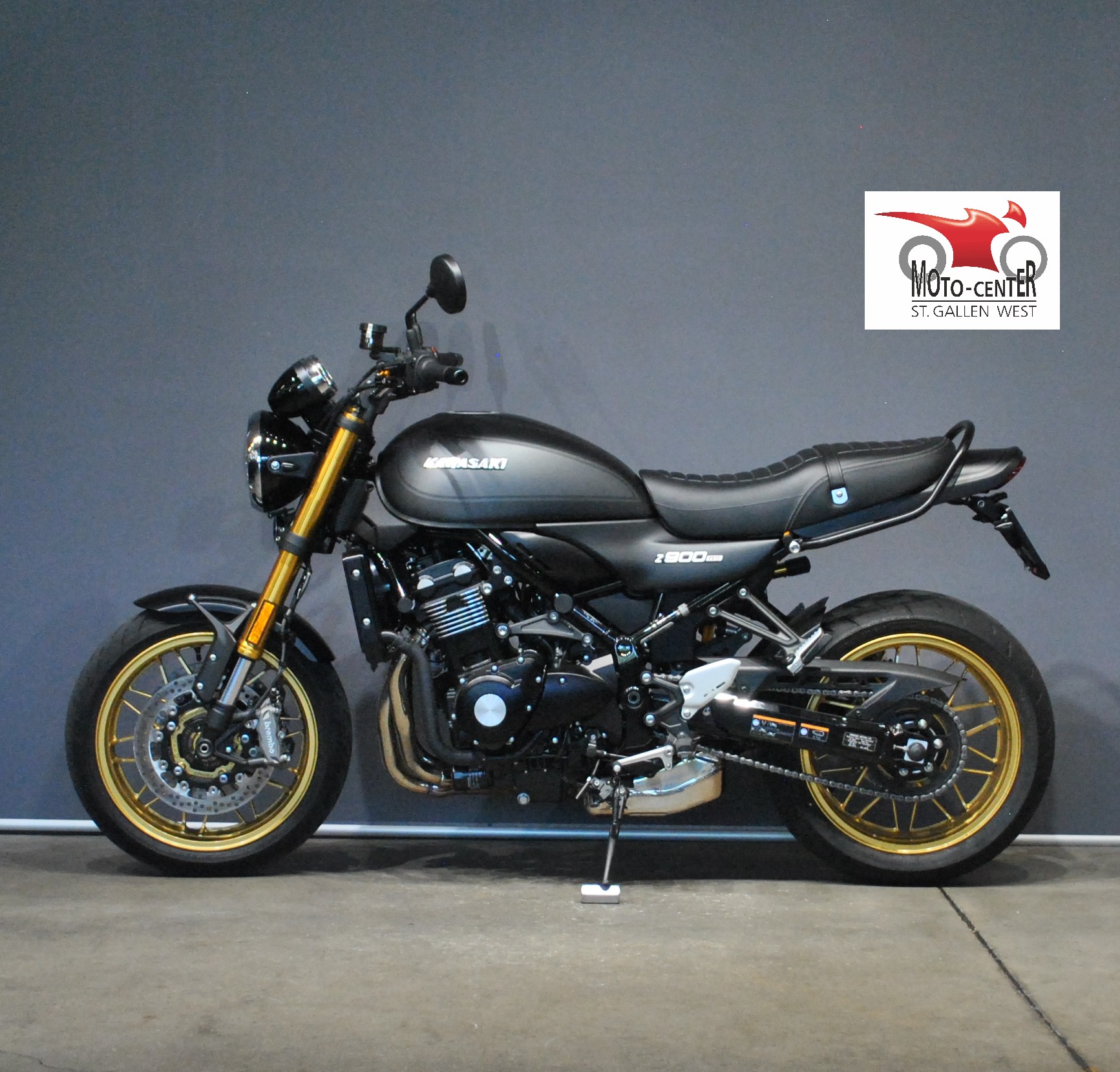 KAWASAKI Z 900 RS-showroom-element-2