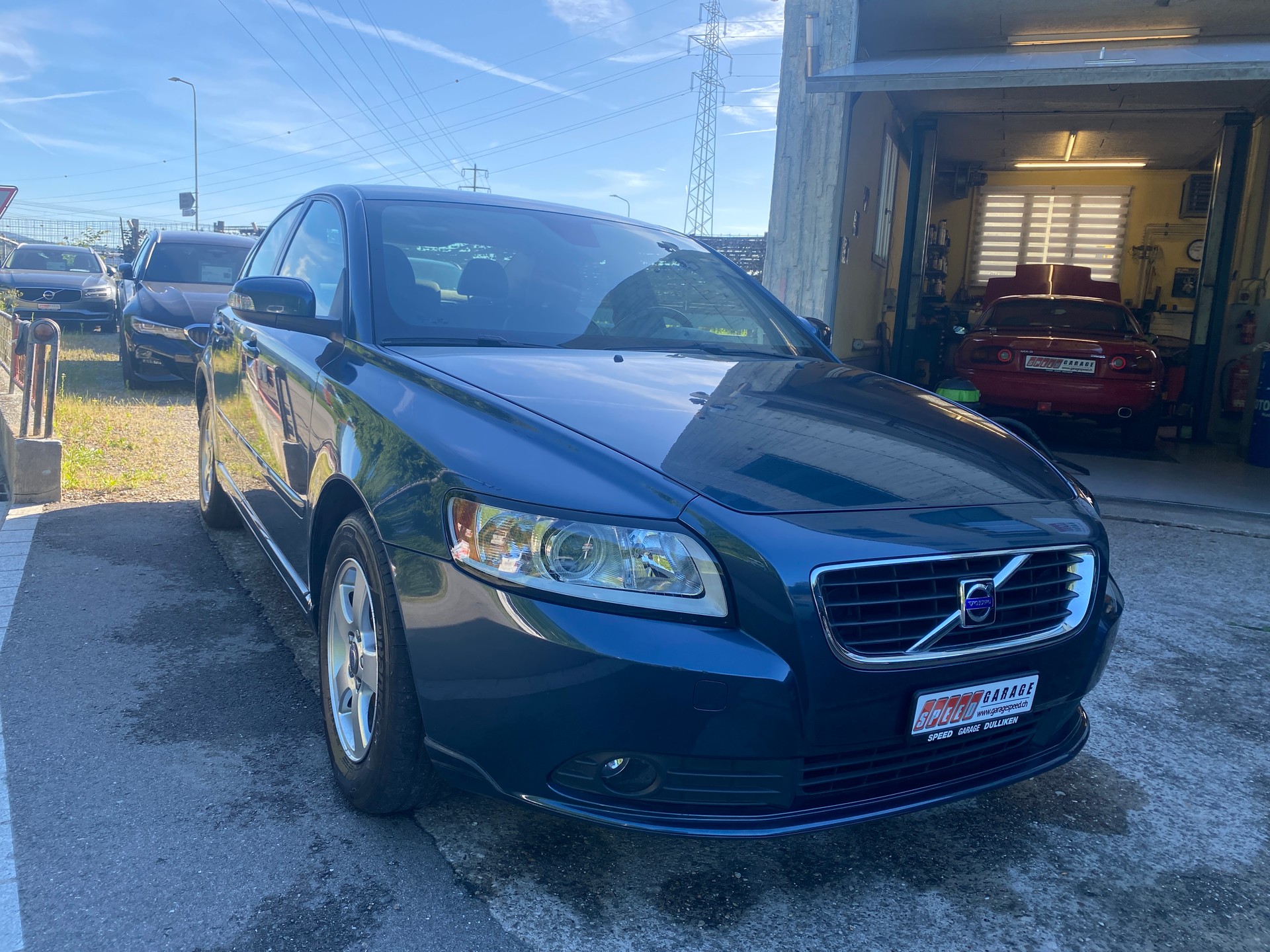 VOLVO S40 1.6 Momentum