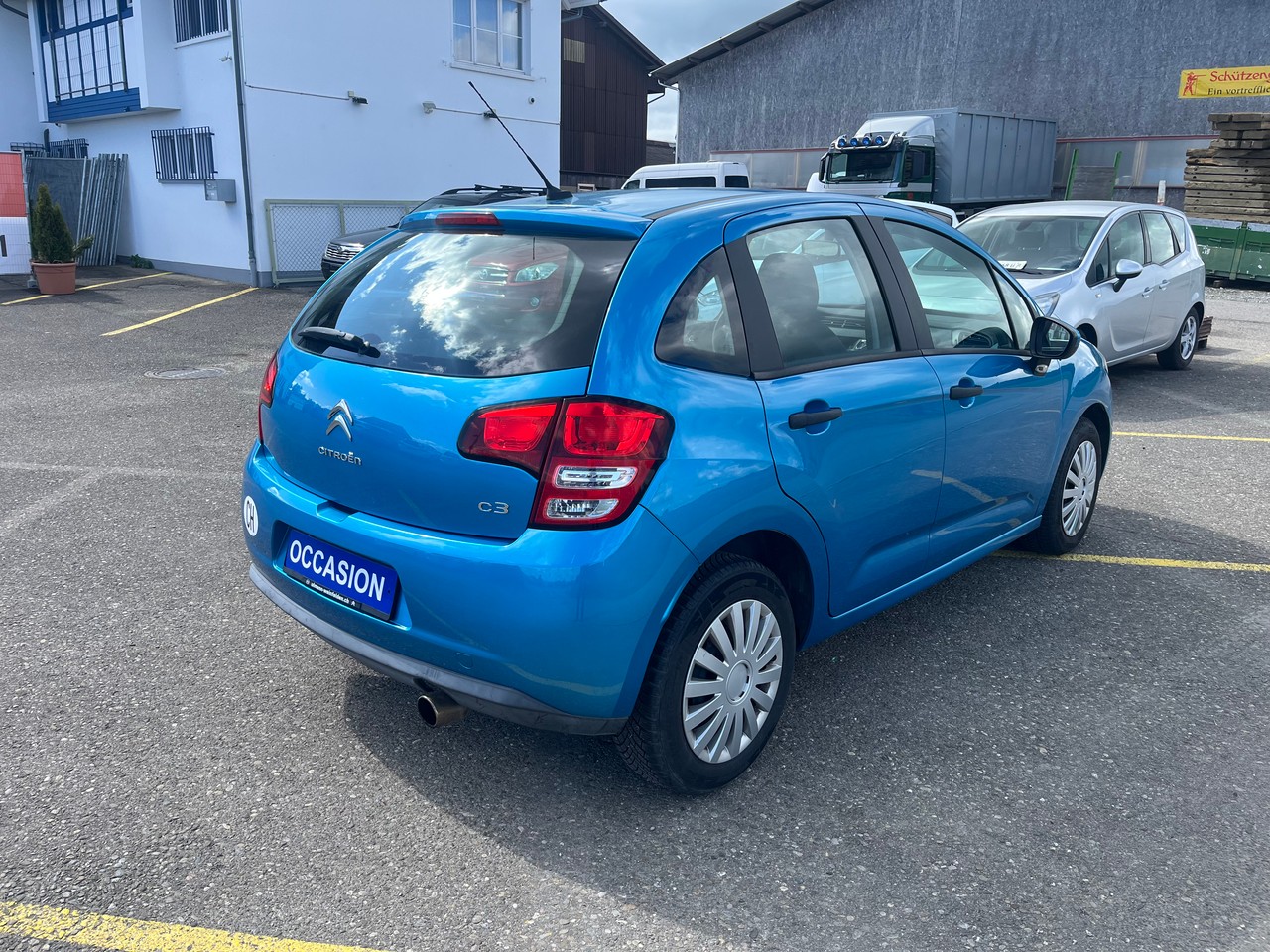 CITROEN C3 1.1i Essentiel-image-3