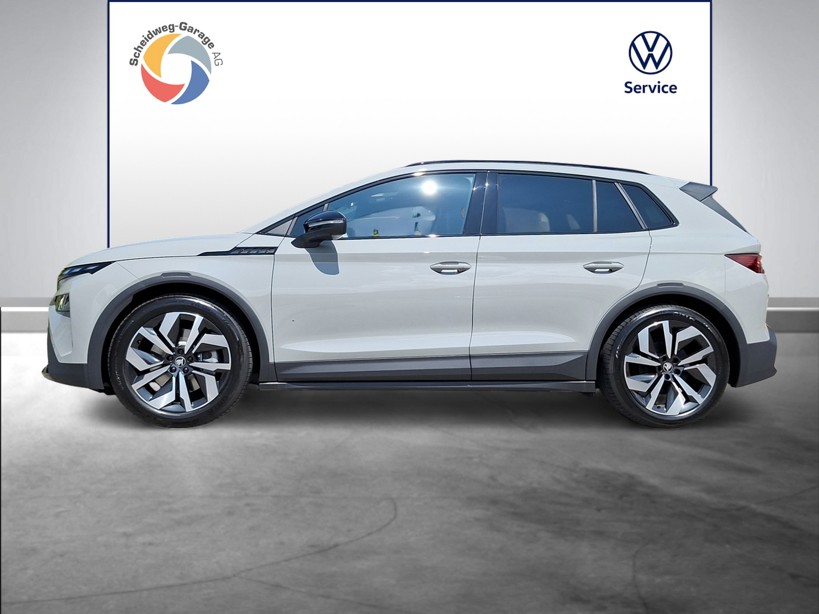 SKODA Elroq 85x Sportline 4x4-image-2