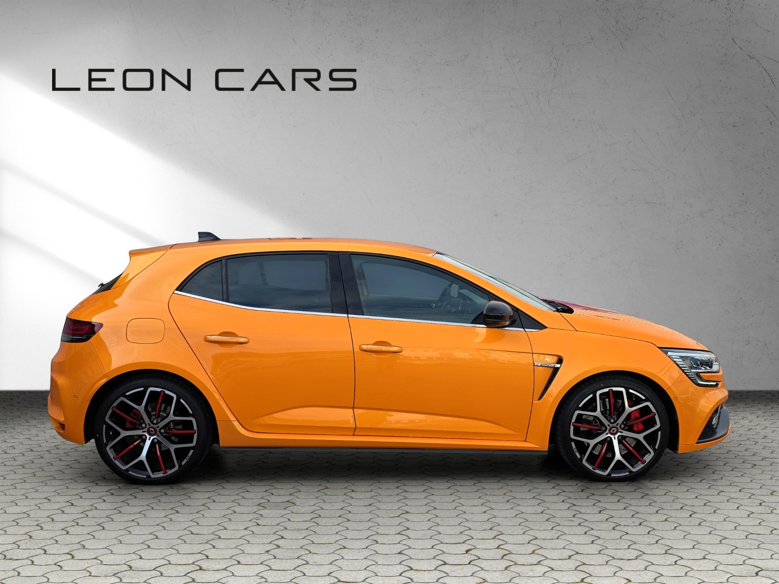 RENAULT Mégane Trophy 300 EDC 4CONTROL Recaro-showroom-element-3
