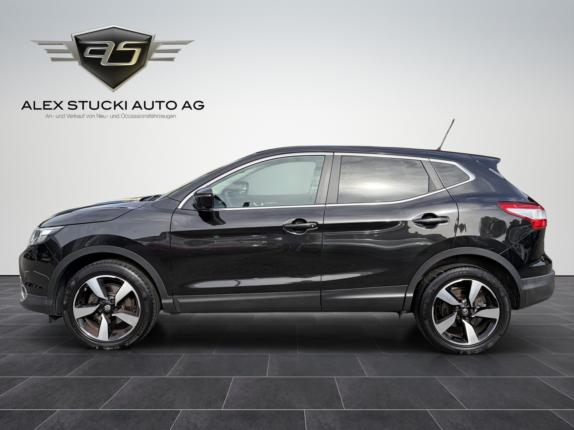 NISSAN Qashqai 1.6 dCi 360° Xtronic CVT-showroom-element-3