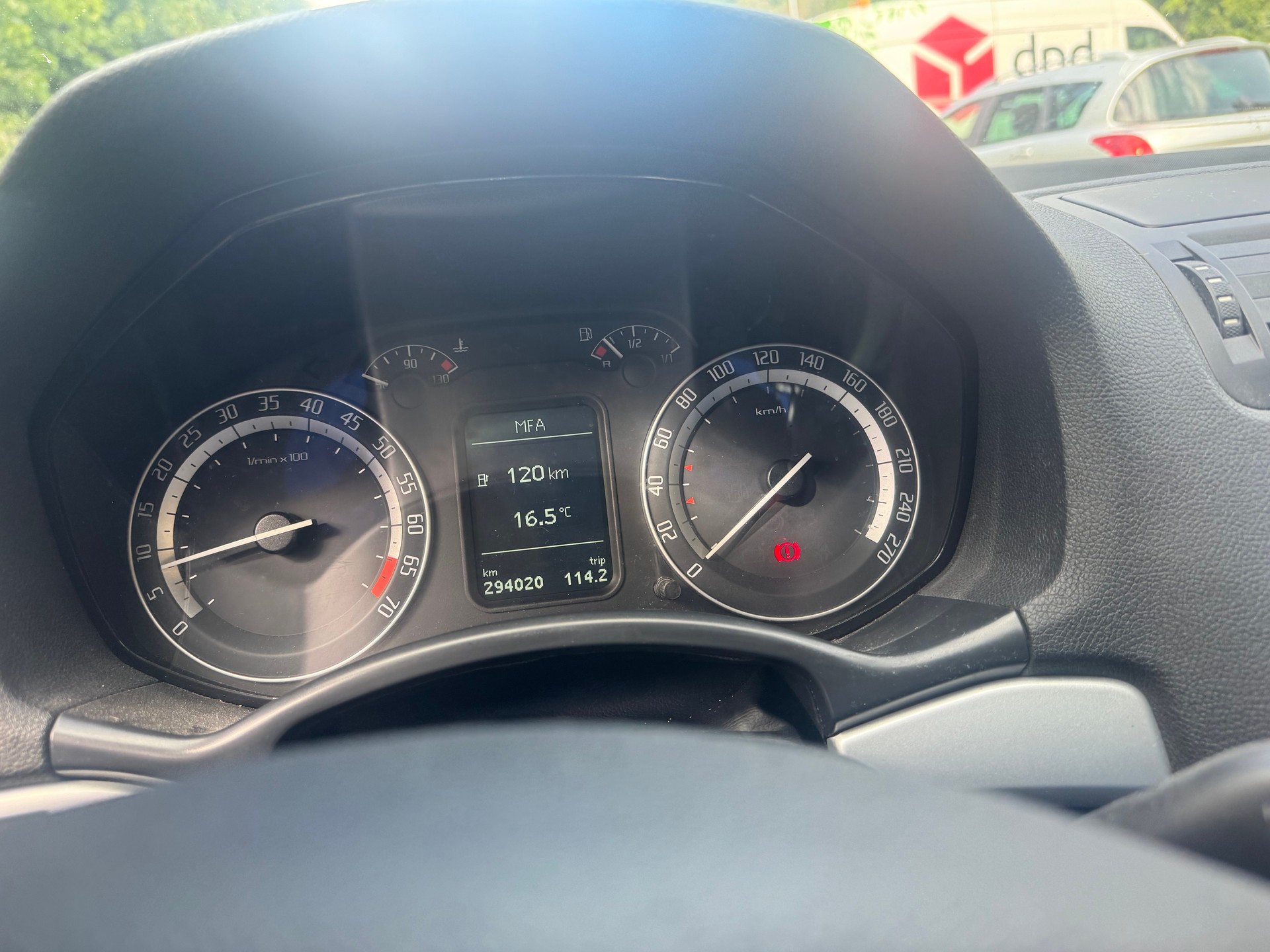 SKODA Octavia 2.0 TFSI RS-image-9