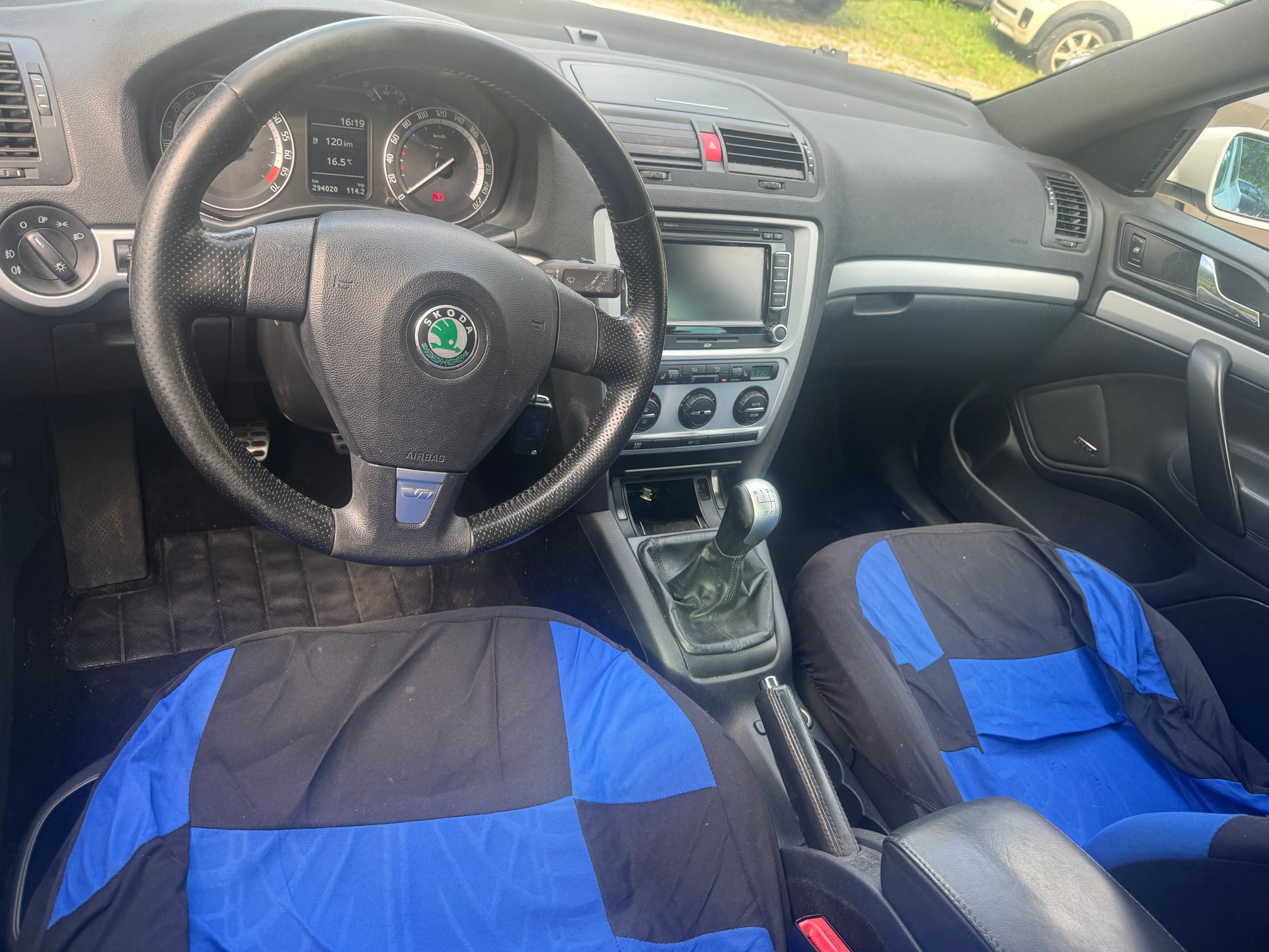 SKODA Octavia 2.0 TFSI RS-image-7