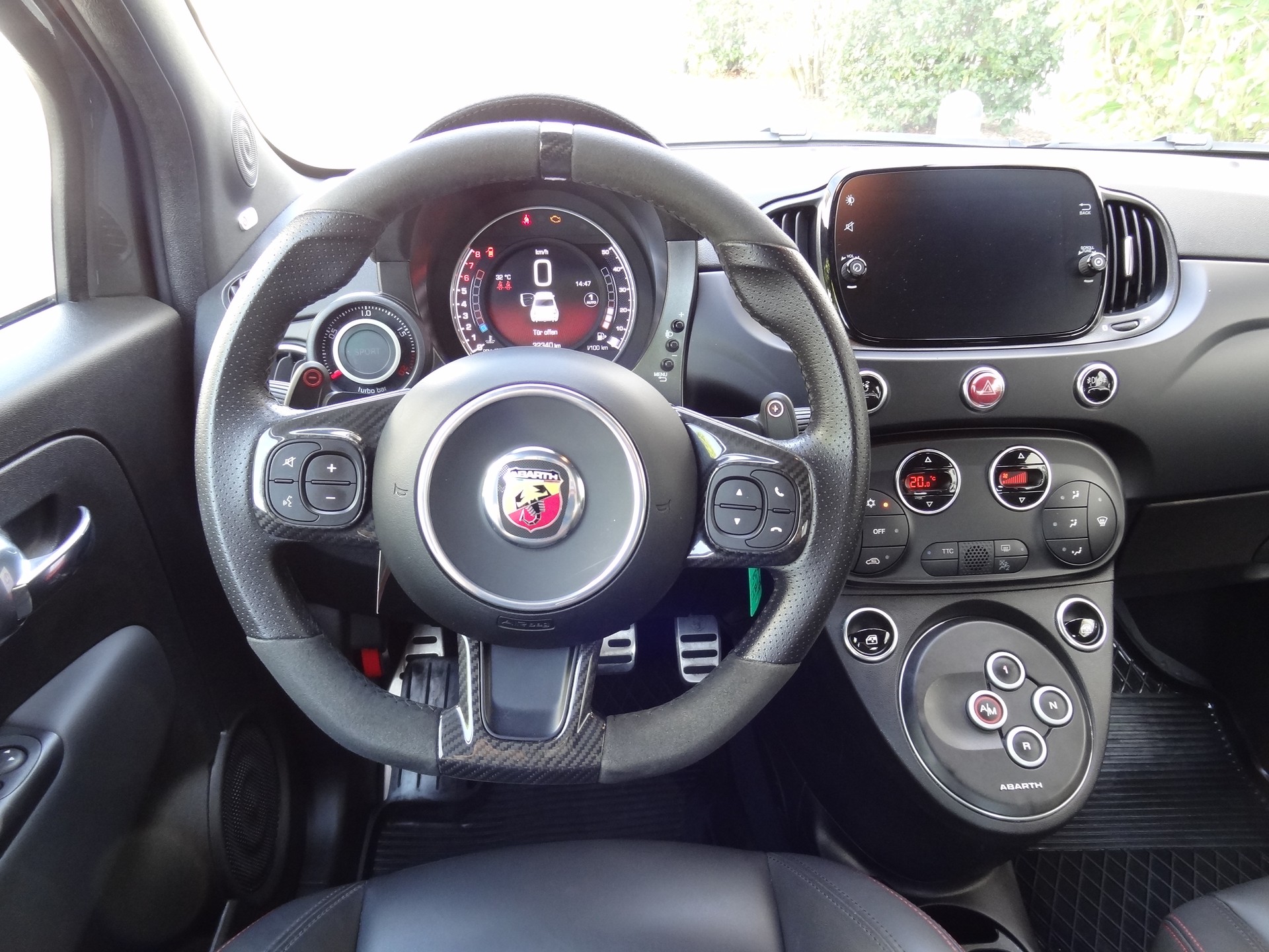 FIAT 695 1.4 16V Turbo Abarth 695 Competizione Dualogic-image-10