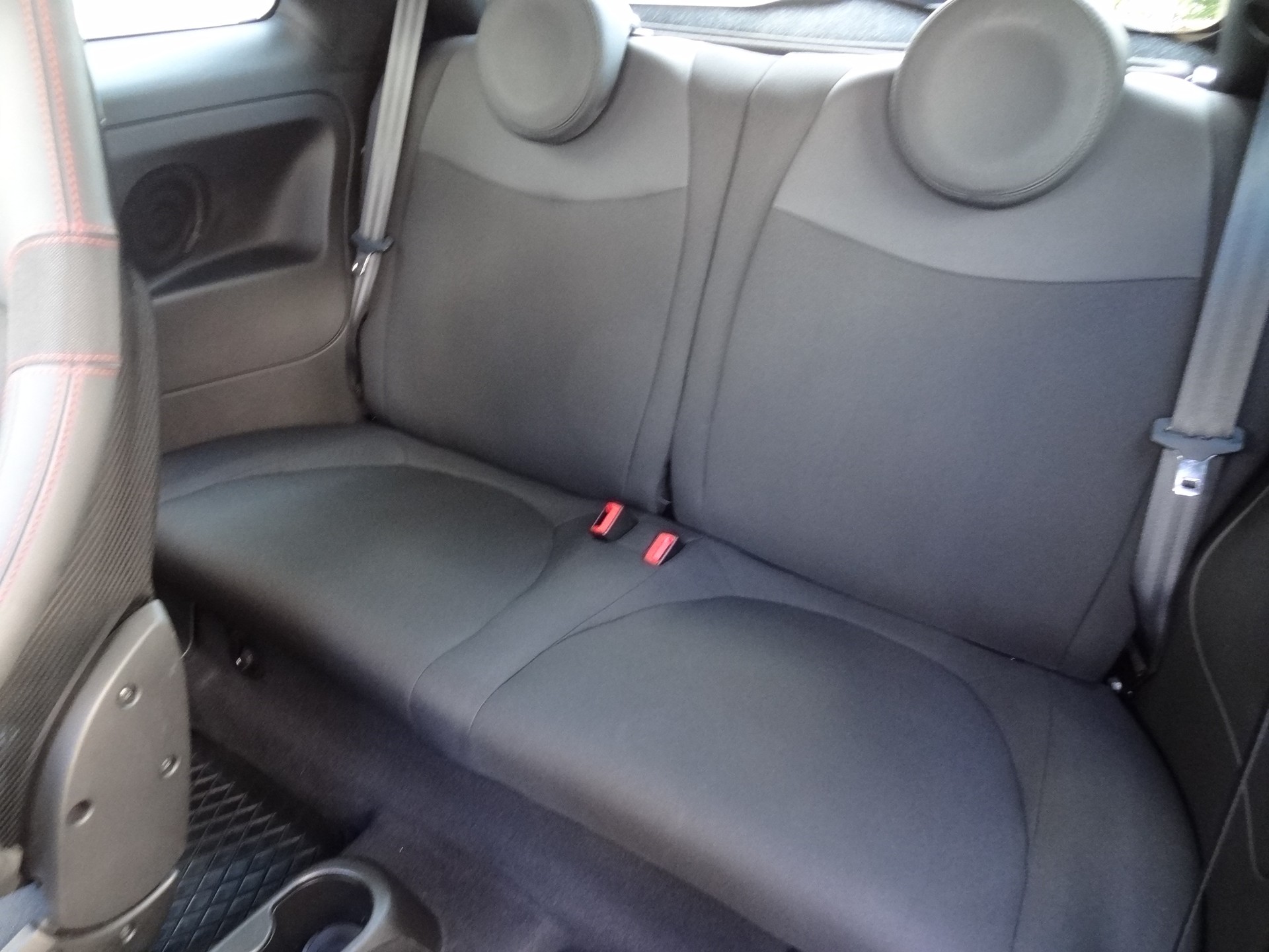 FIAT 695 1.4 16V Turbo Abarth 695 Competizione Dualogic-image-9