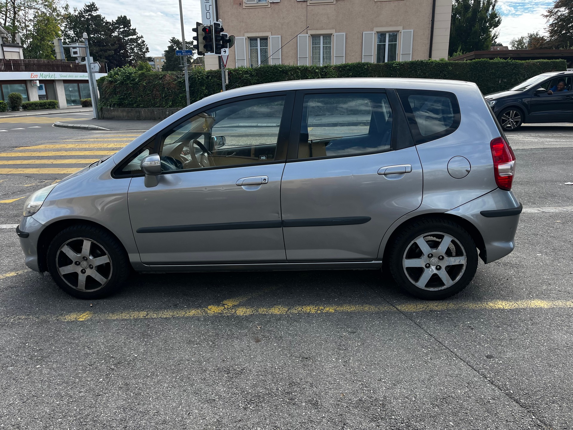 HONDA Jazz 1.4i ES-image-2