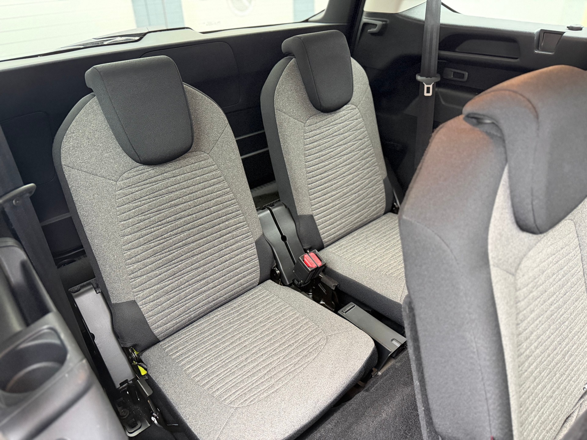 CITROEN Grand C4 Spacetourer 2.0 BlueHDi Origins EAT8-image-9