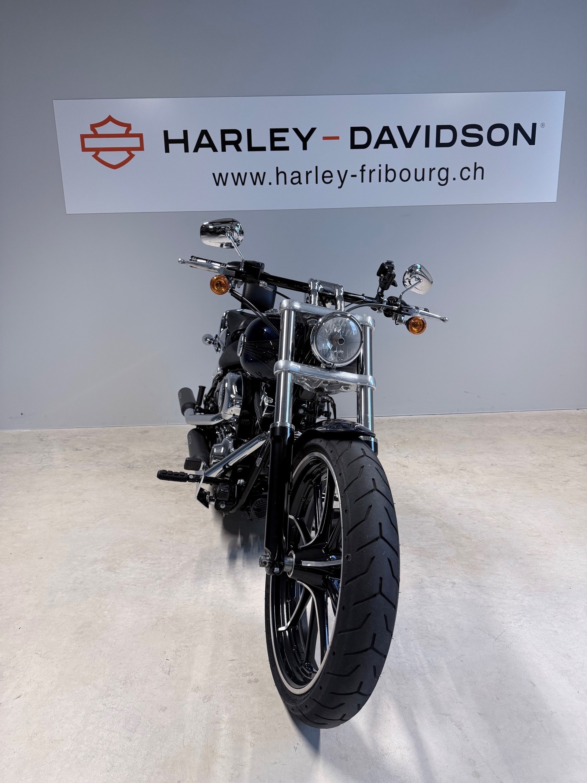 HARLEY-DAVIDSON FXSB Breakout 103 ABS-image-2