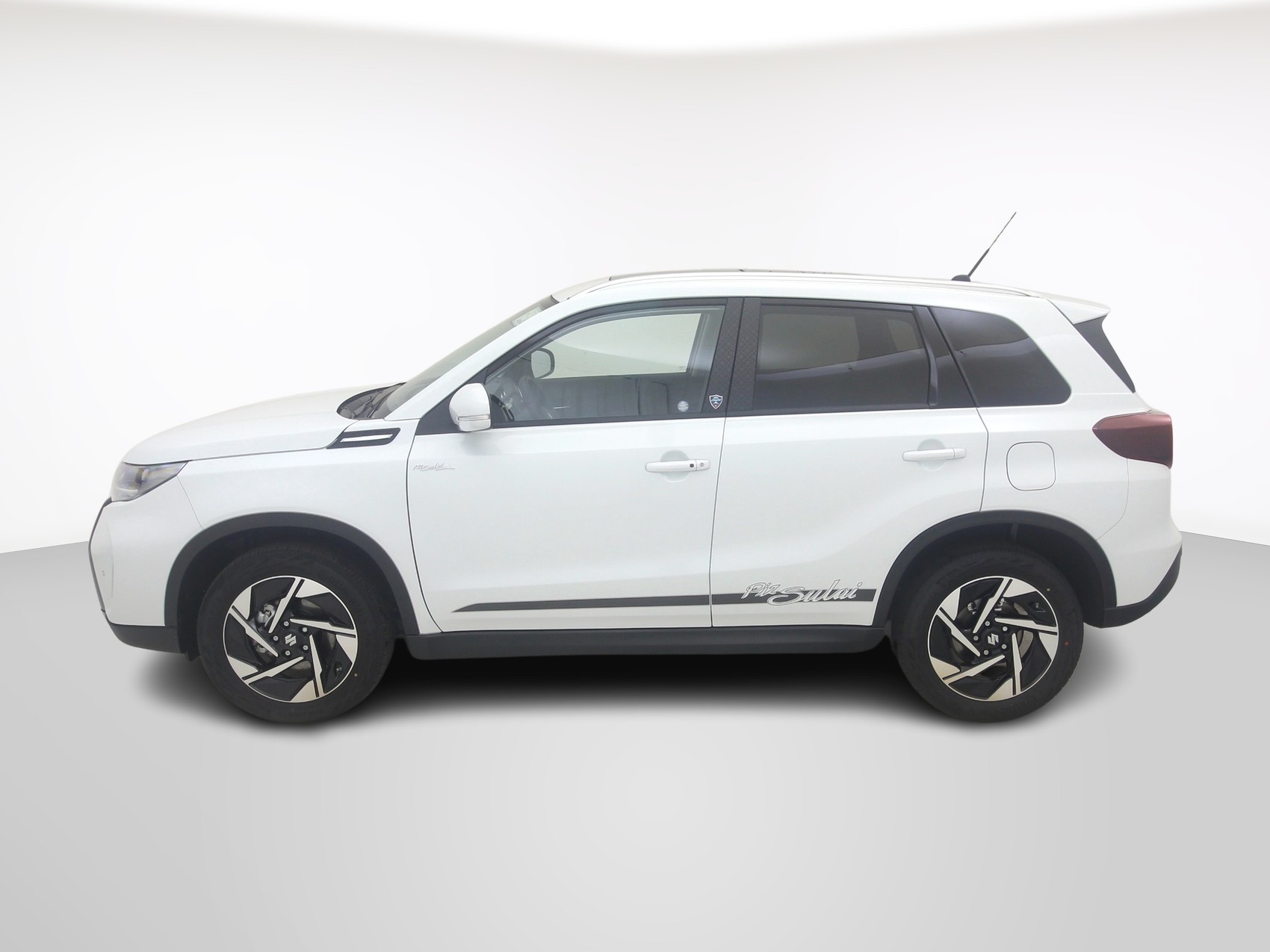 SUZUKI Vitara 1.5 Piz Sulai Top Hybrid 4x4-showroom-element-1