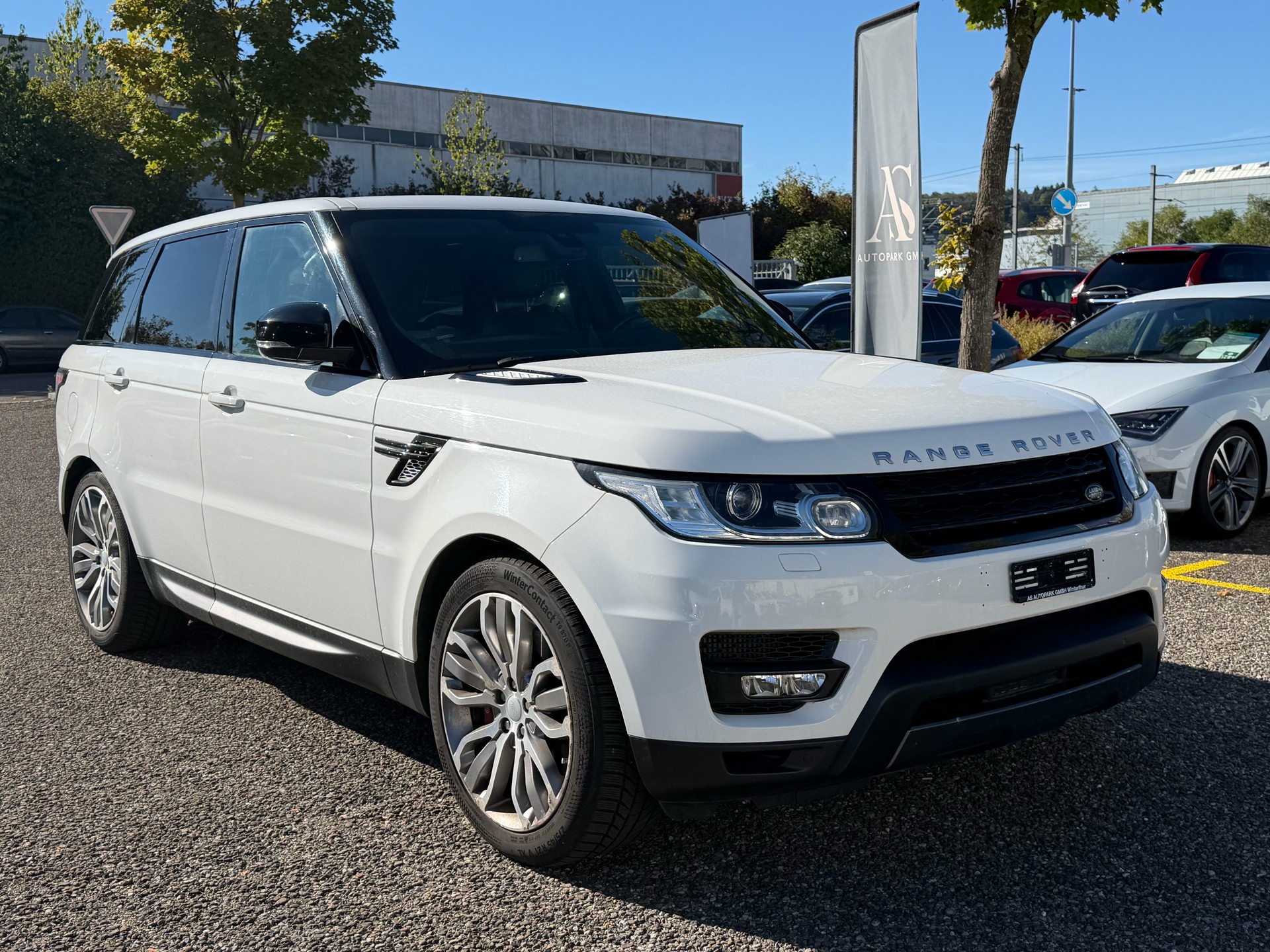 LAND ROVER Range Rover Sport 4.4 SDV8 HSE Automatic-showroom-element-2