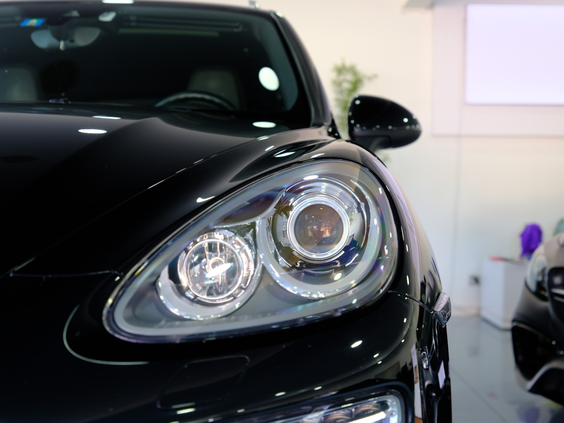 PORSCHE Cayenne S Diesel *SITZBELÜFTUNG* * PANORAMADACH*-image-12