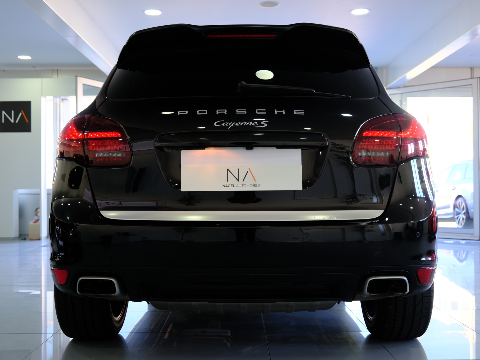 PORSCHE Cayenne S Diesel *SITZBELÜFTUNG* * PANORAMADACH*-image-5