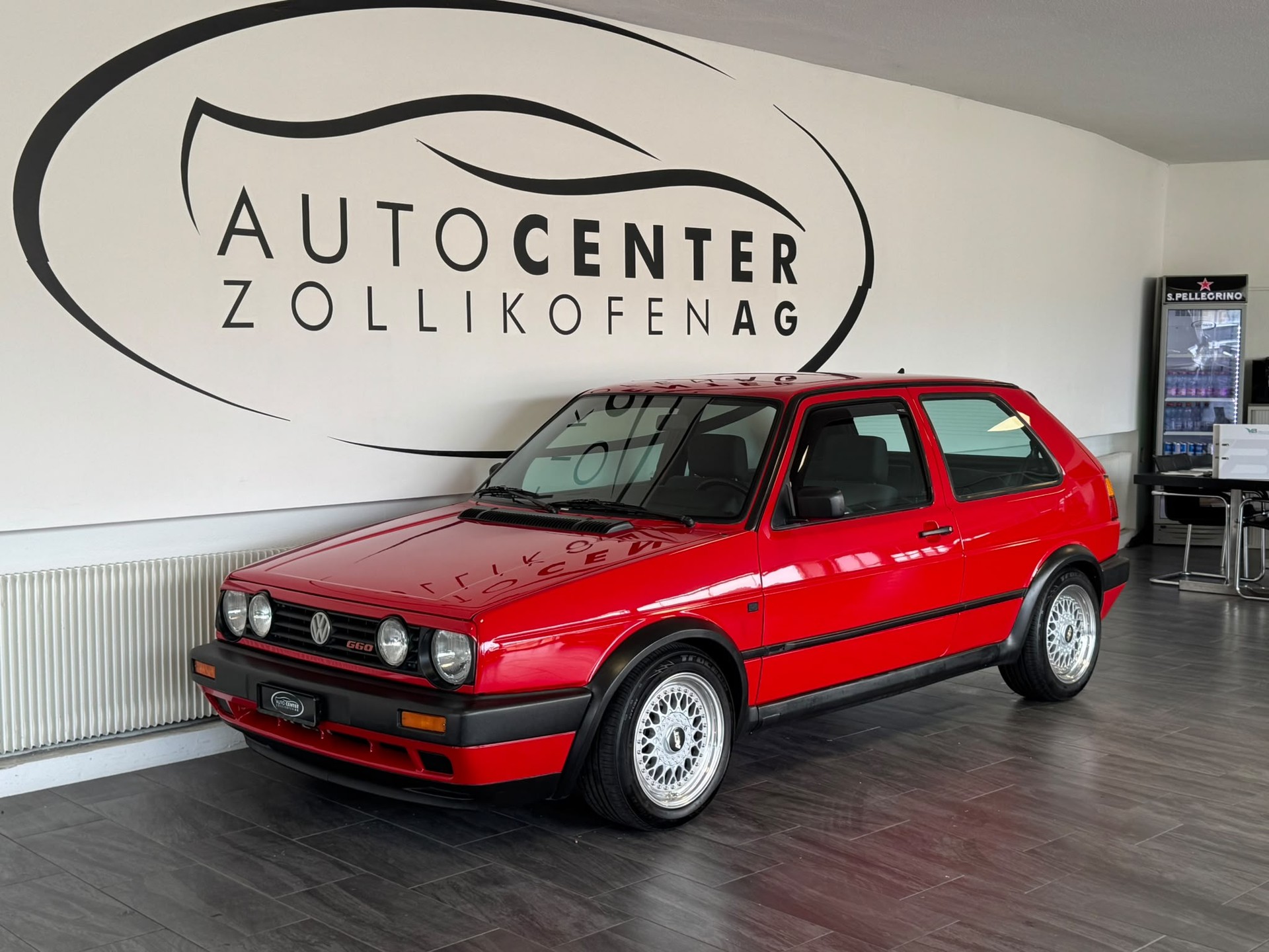 VW Golf 1800 GTI G60 Edition-showroom-element-1