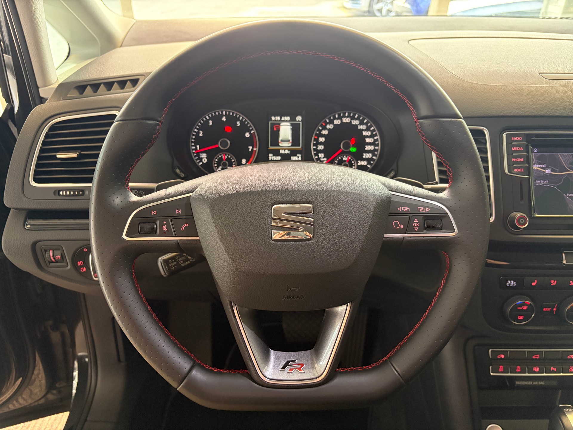 SEAT Alhambra 1.4 TSI FR Line DSG | CH | 7 Sitzer mit Kindersitzen | Elektrische Türen | AHK | Apple CarPlay/Android Auto | DAB+ |-image-19