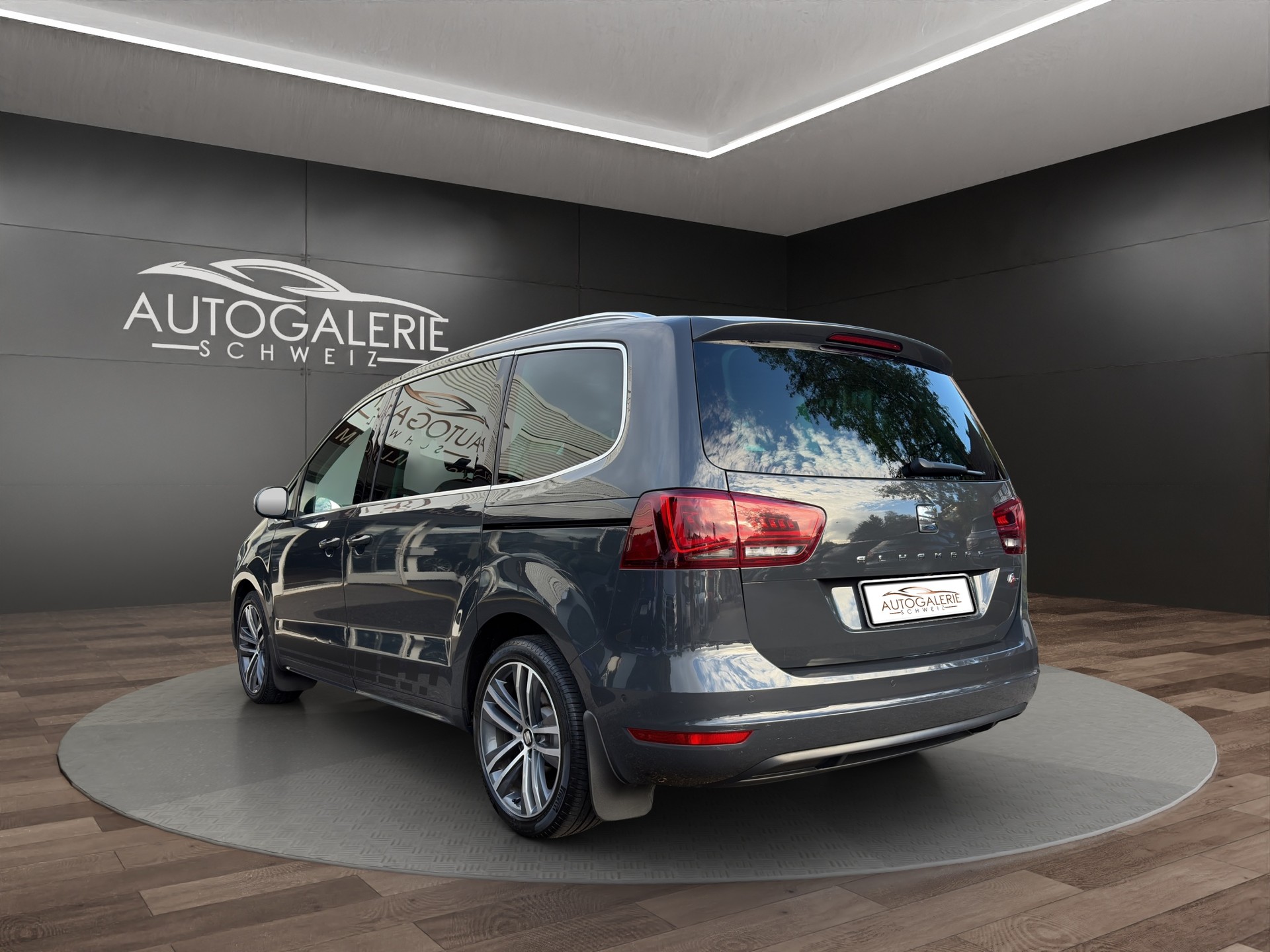 SEAT Alhambra 1.4 TSI FR Line DSG | CH | 7 Sitzer mit Kindersitzen | Elektrische Türen | AHK | Apple CarPlay/Android Auto | DAB+ |-image-2