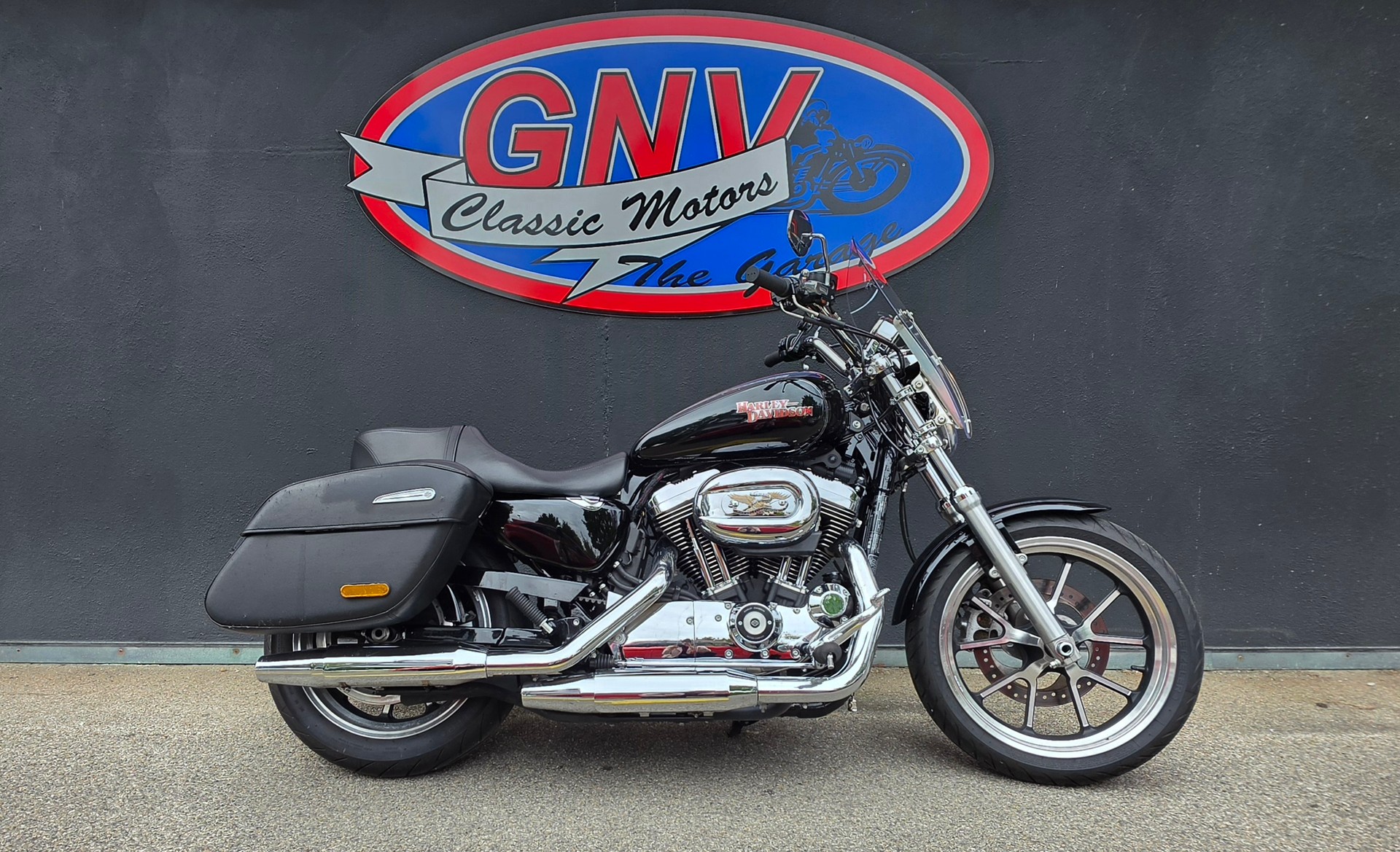 HARLEY-DAVIDSON XL 1200 T Super Low ABS-image-0