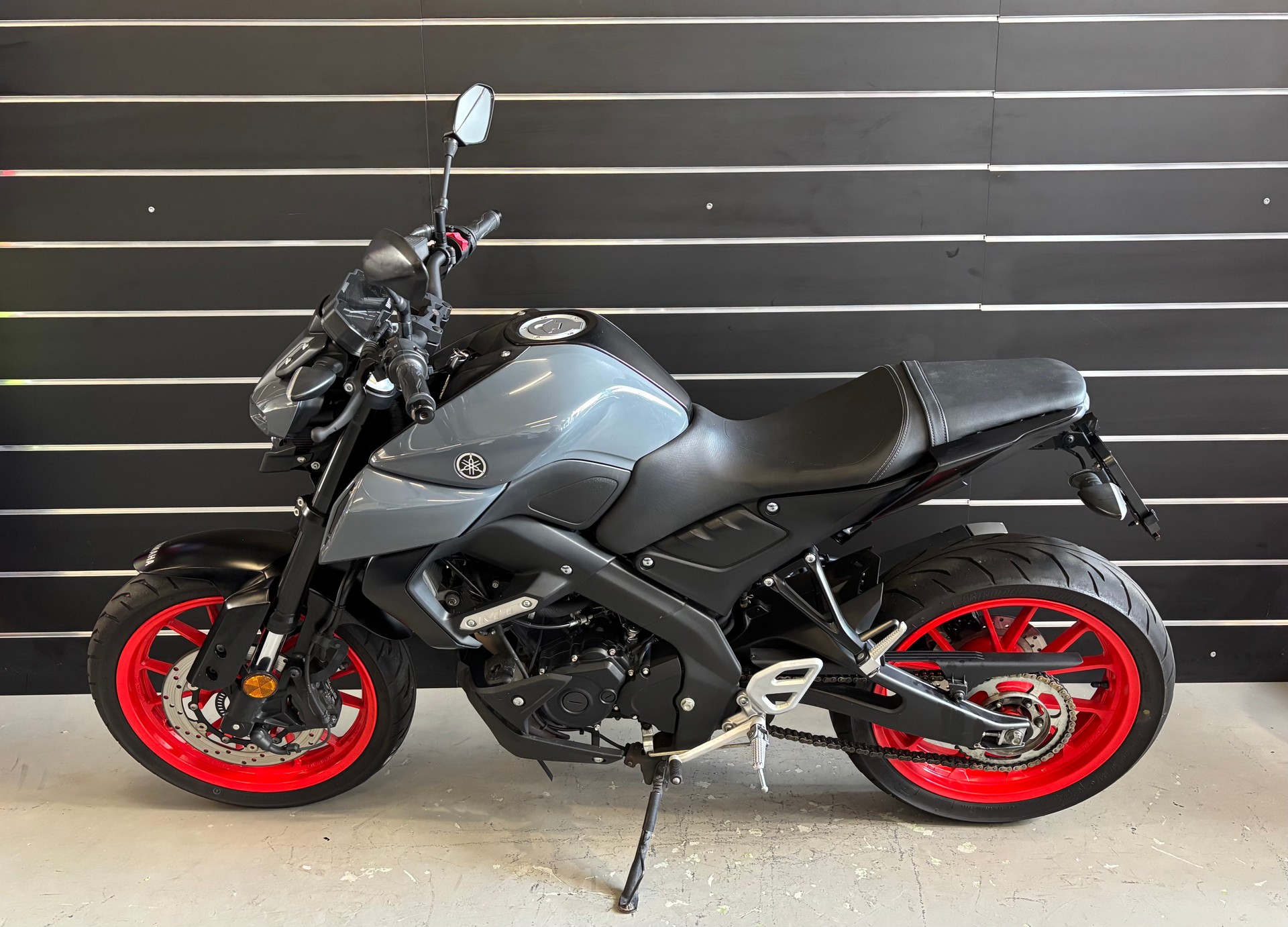YAMAHA MT-125 ABS-image-1