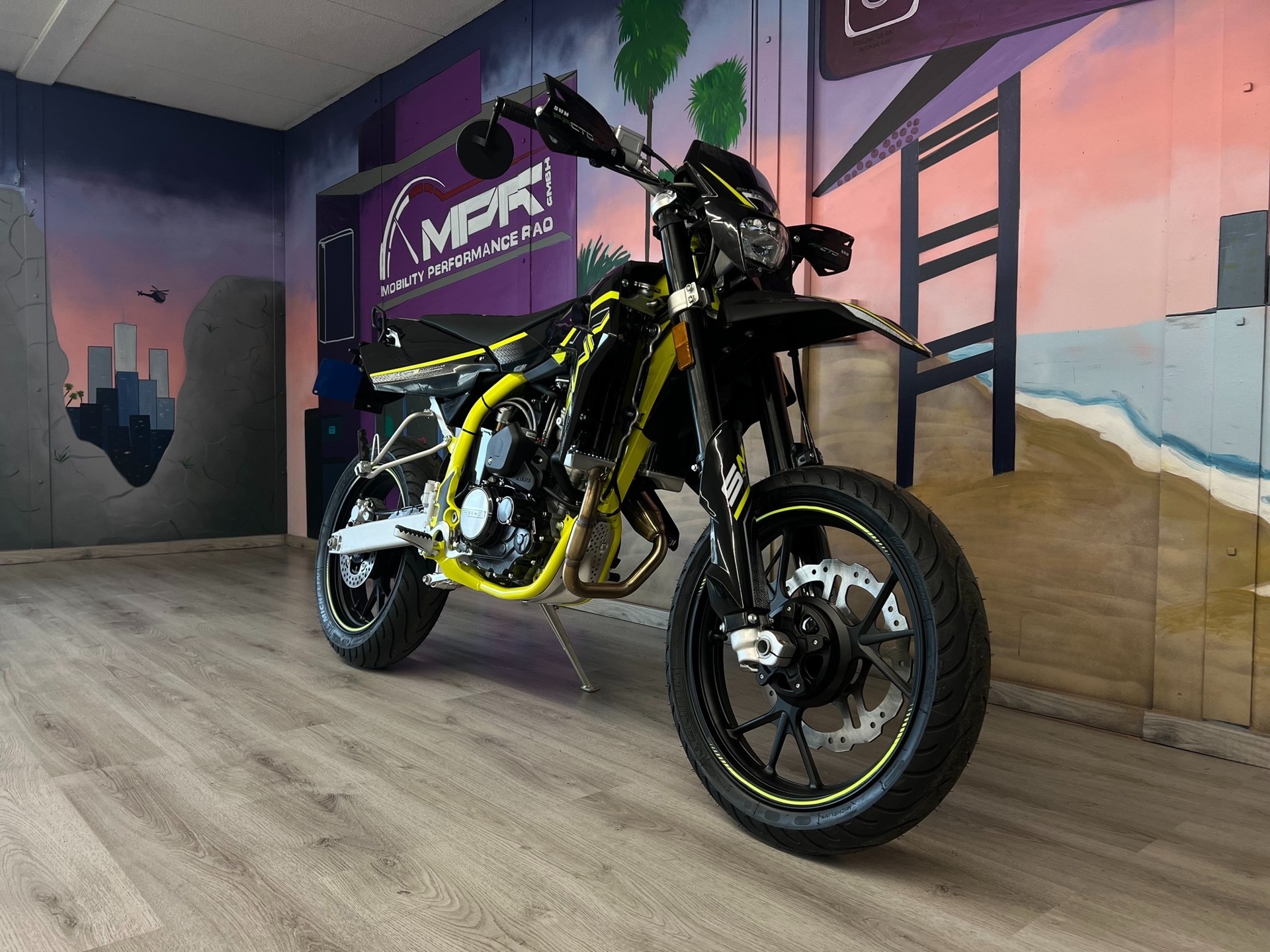 SWM SM 125 R-image-8
