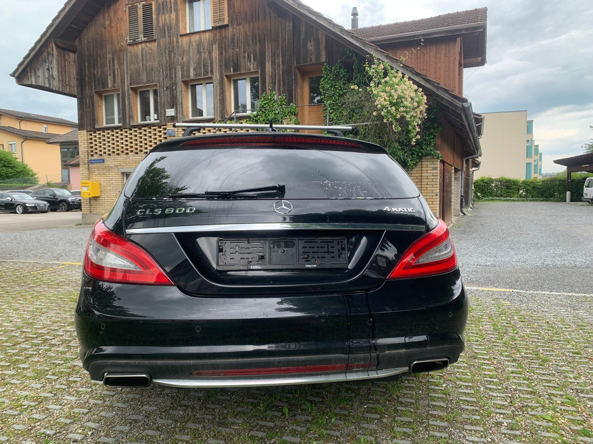 MERCEDES-BENZ CLS Shooting Brake 500 4Matic 7G-Tronic-showroom-element-2